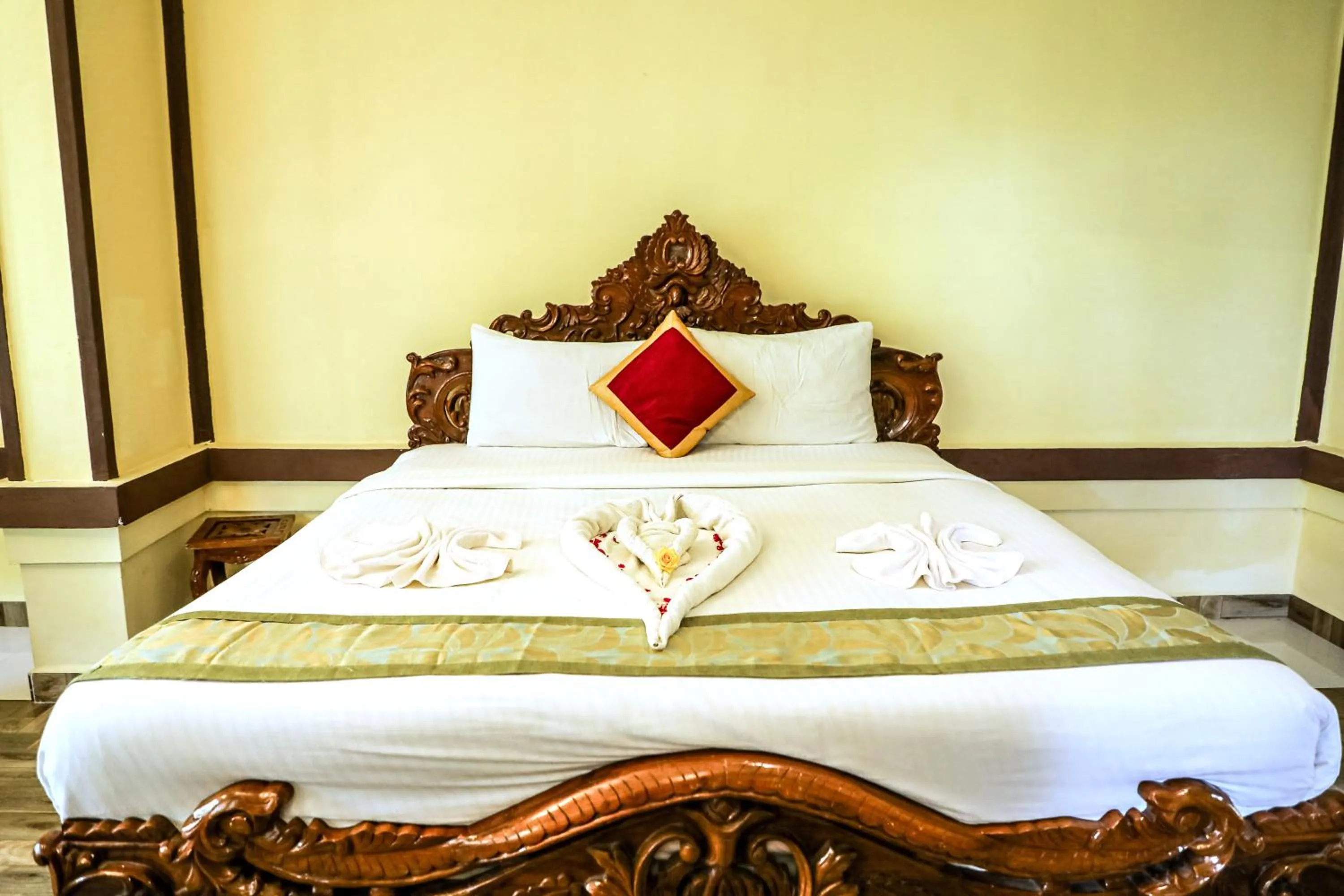Bedroom, Bed in Hill Fort Hotel And Resorts Yelagiri Hills