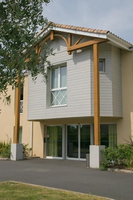 Neighbourhood in Hôtel de la Louée