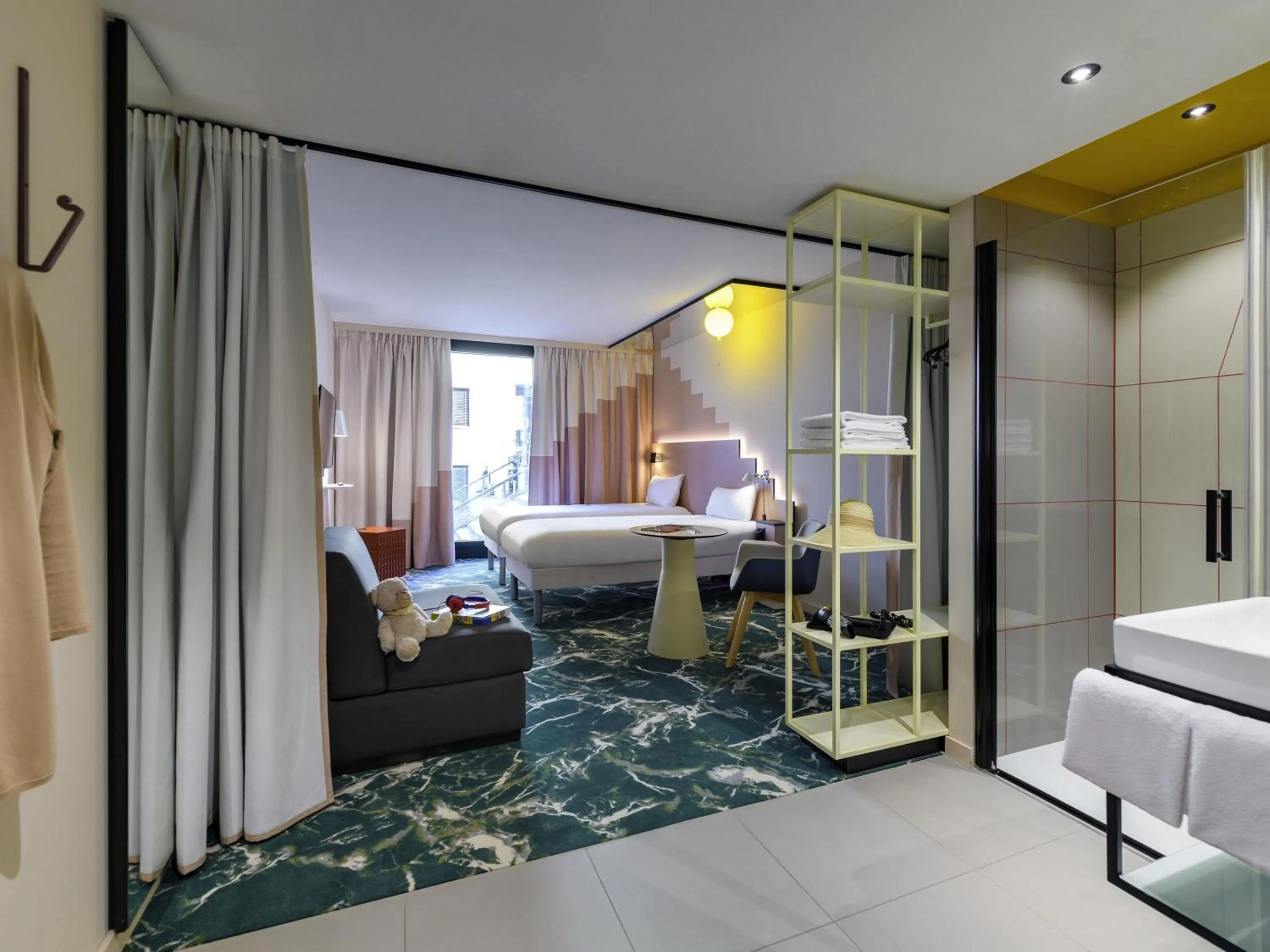 Bedroom, Bed in ibis Styles Zurich City Center