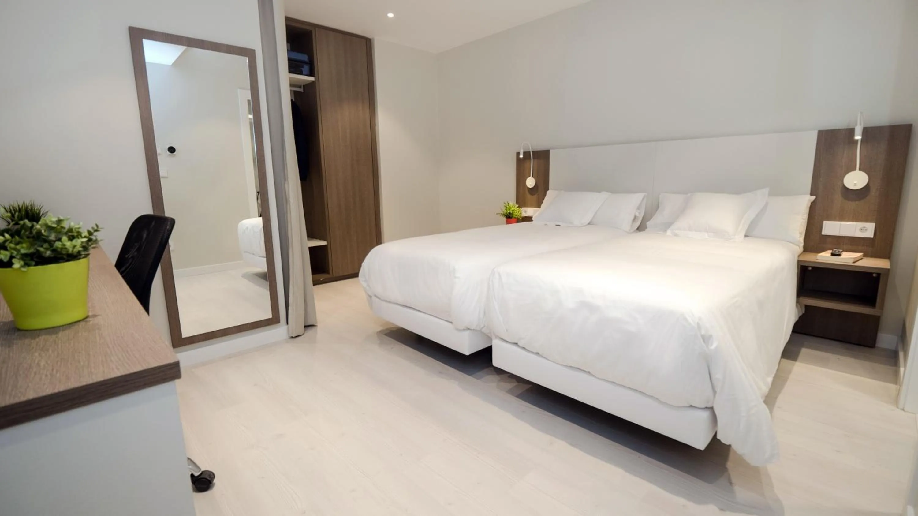 Bed in Hotel Ciudadela Pamplona