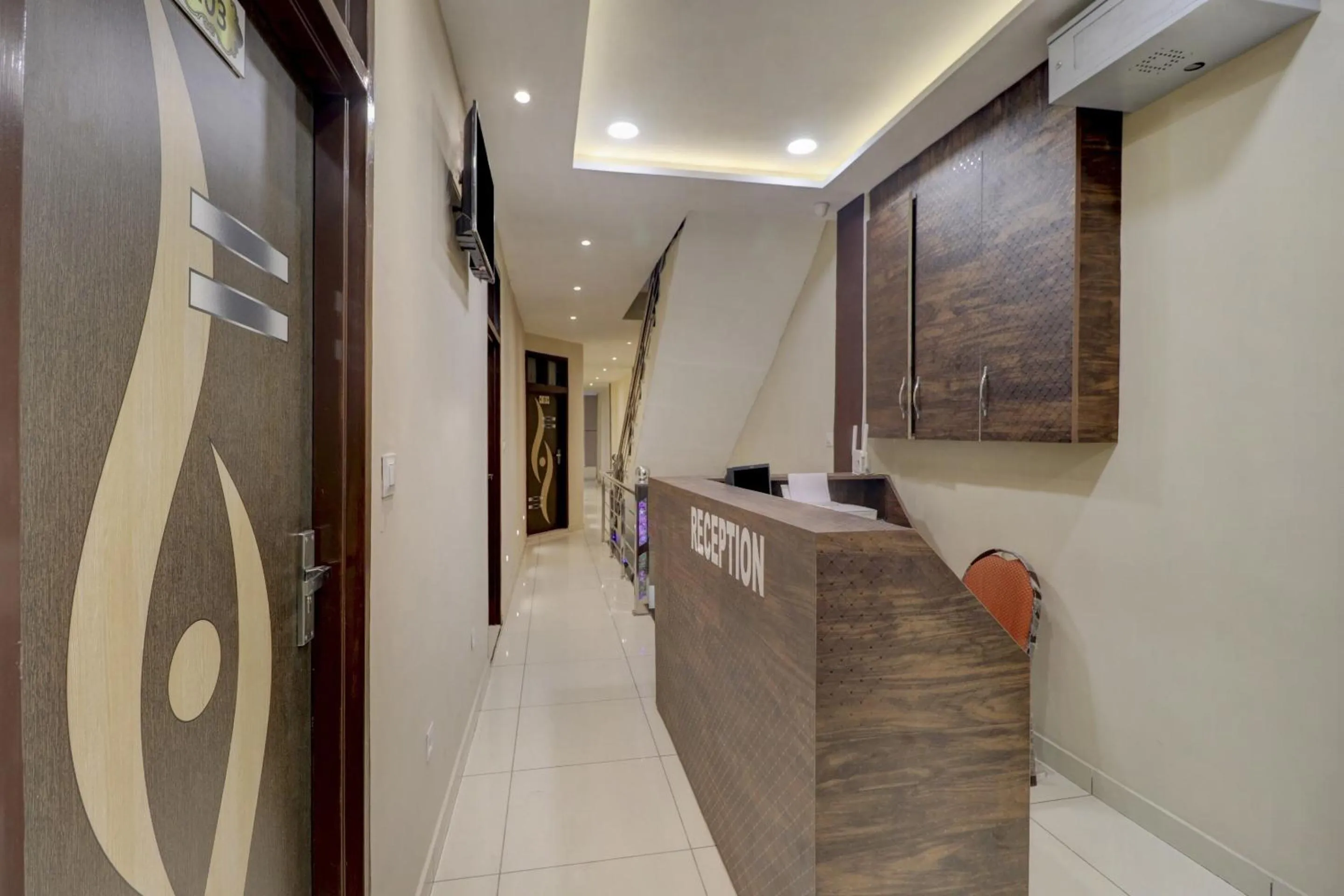 Lobby or reception in OYO Flagship 77562 Hotel Kabir