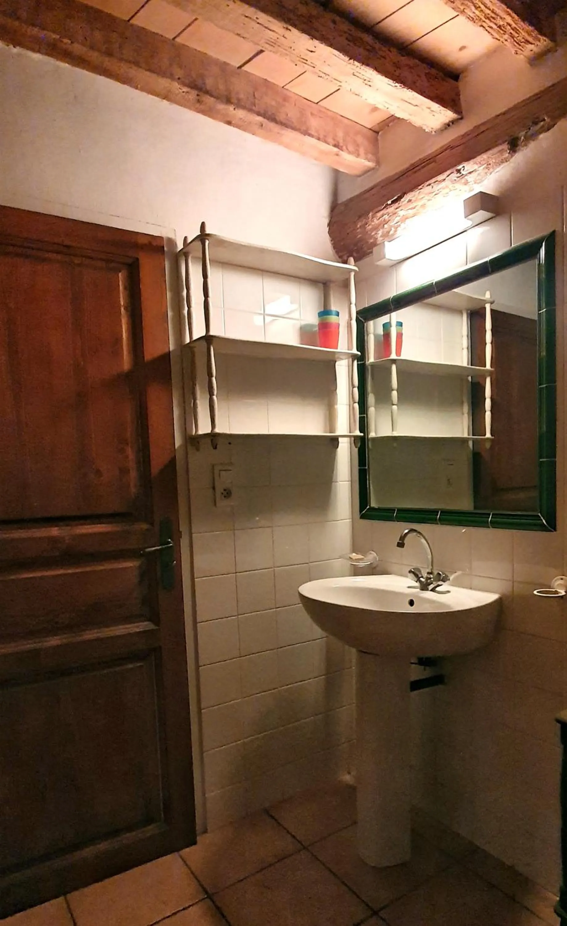 Bathroom in Orangerie de Cardet - Maison d'hôtes - B&B