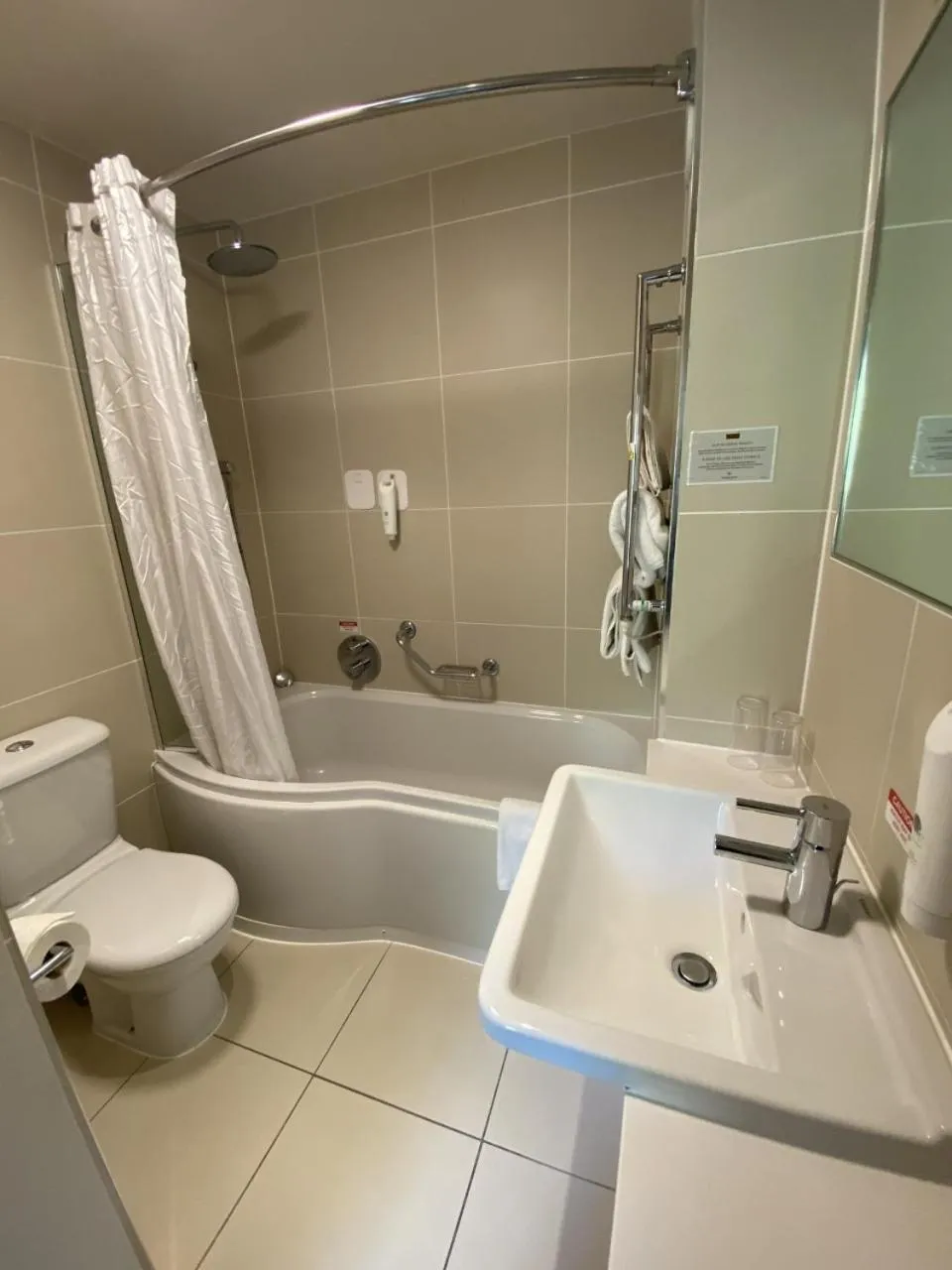 Bathroom in Ryde Castle by Greene King Inns