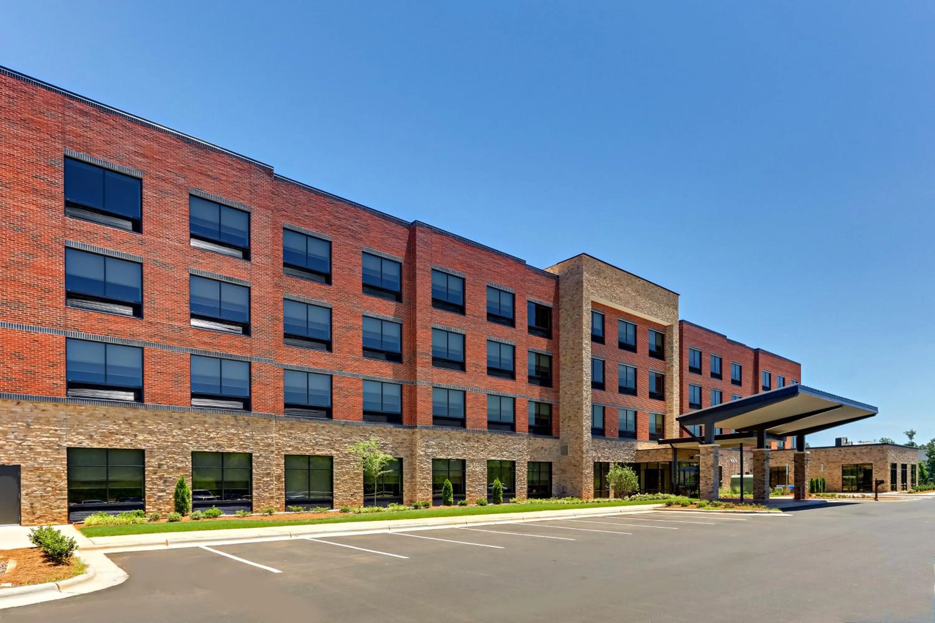 Property building in Holiday Inn Express & Suites - Winston - Salem SW - Clemmons by IHG