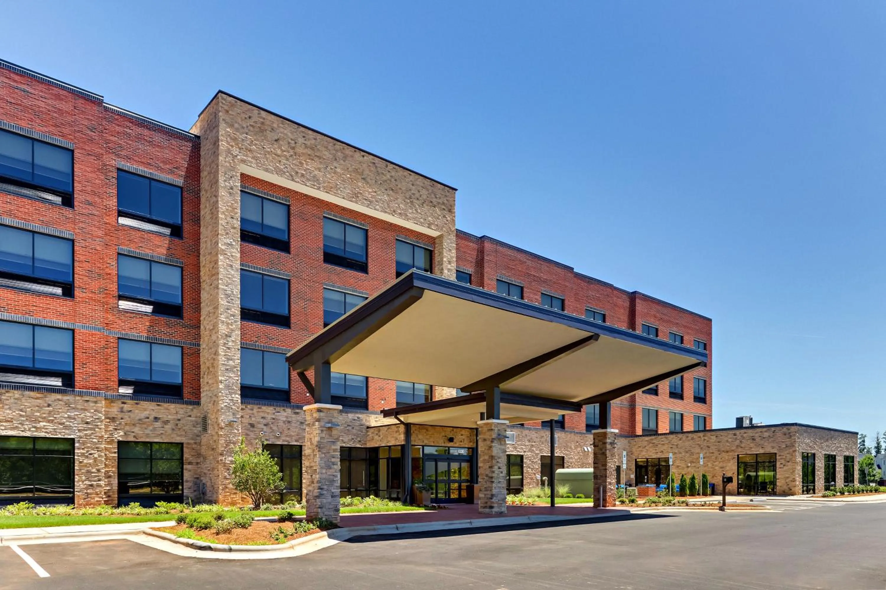 Property building in Holiday Inn Express & Suites - Winston - Salem SW - Clemmons by IHG