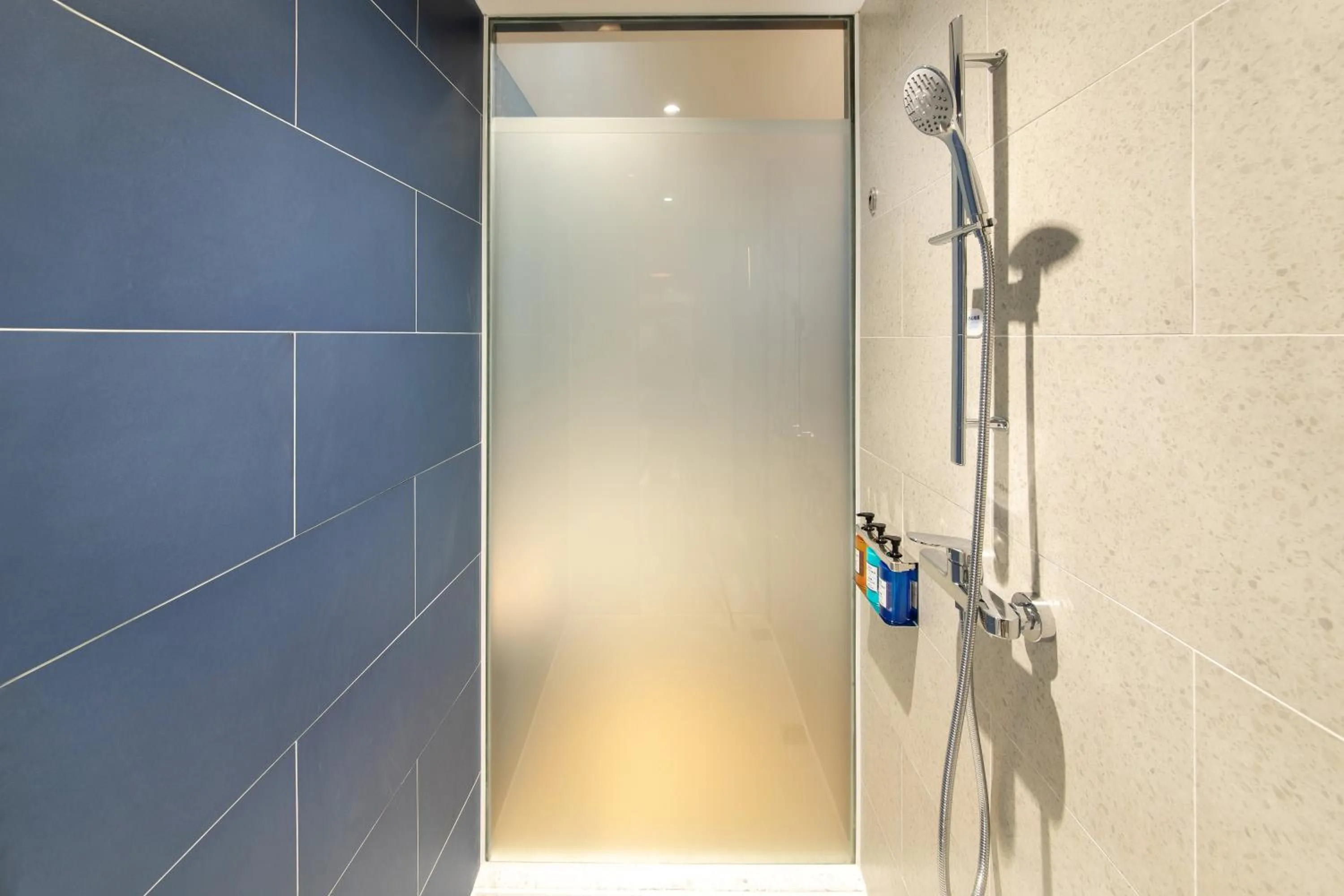 Bathroom in Holiday Inn Express Xiamen Tongan by IHG