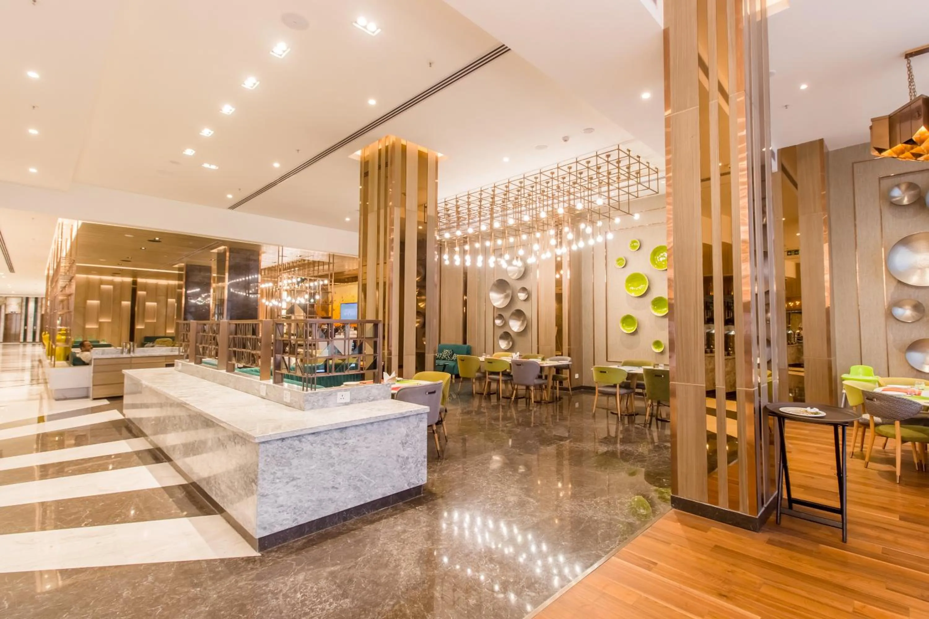 Restaurant/places to eat in Holiday Inn Chandigarh Zirakpur by IHG