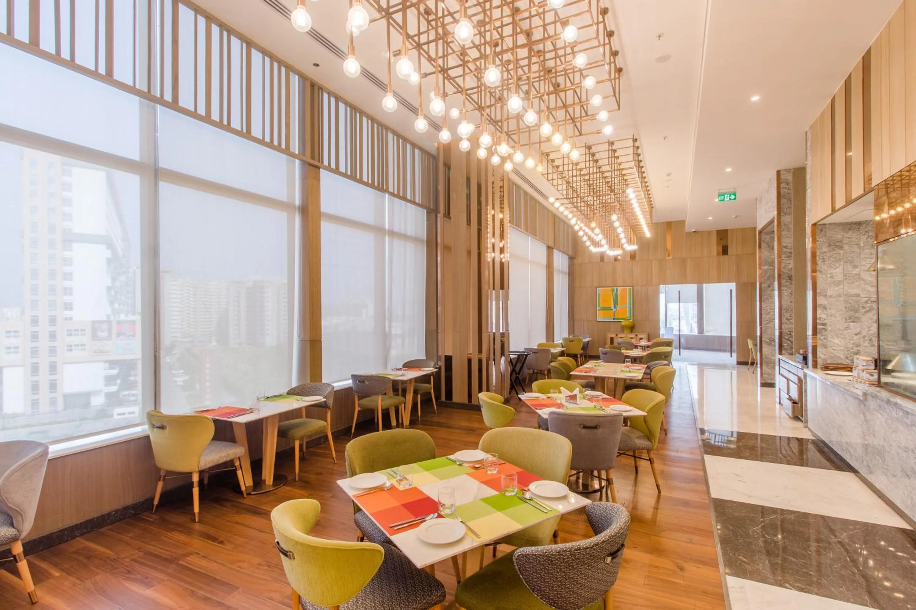 Restaurant/places to eat in Holiday Inn Chandigarh Zirakpur by IHG
