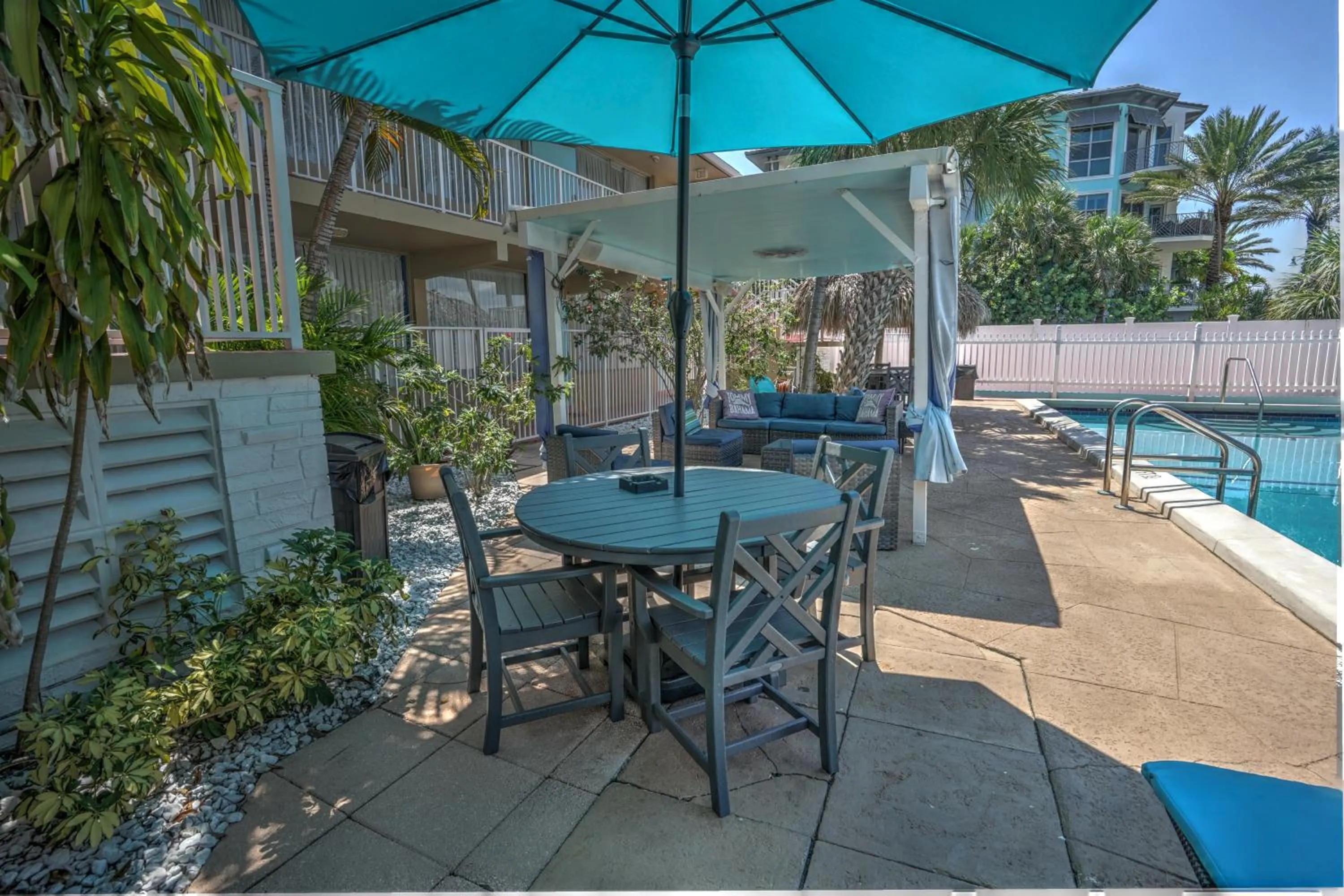 Property building in Castle by the Sea Motel