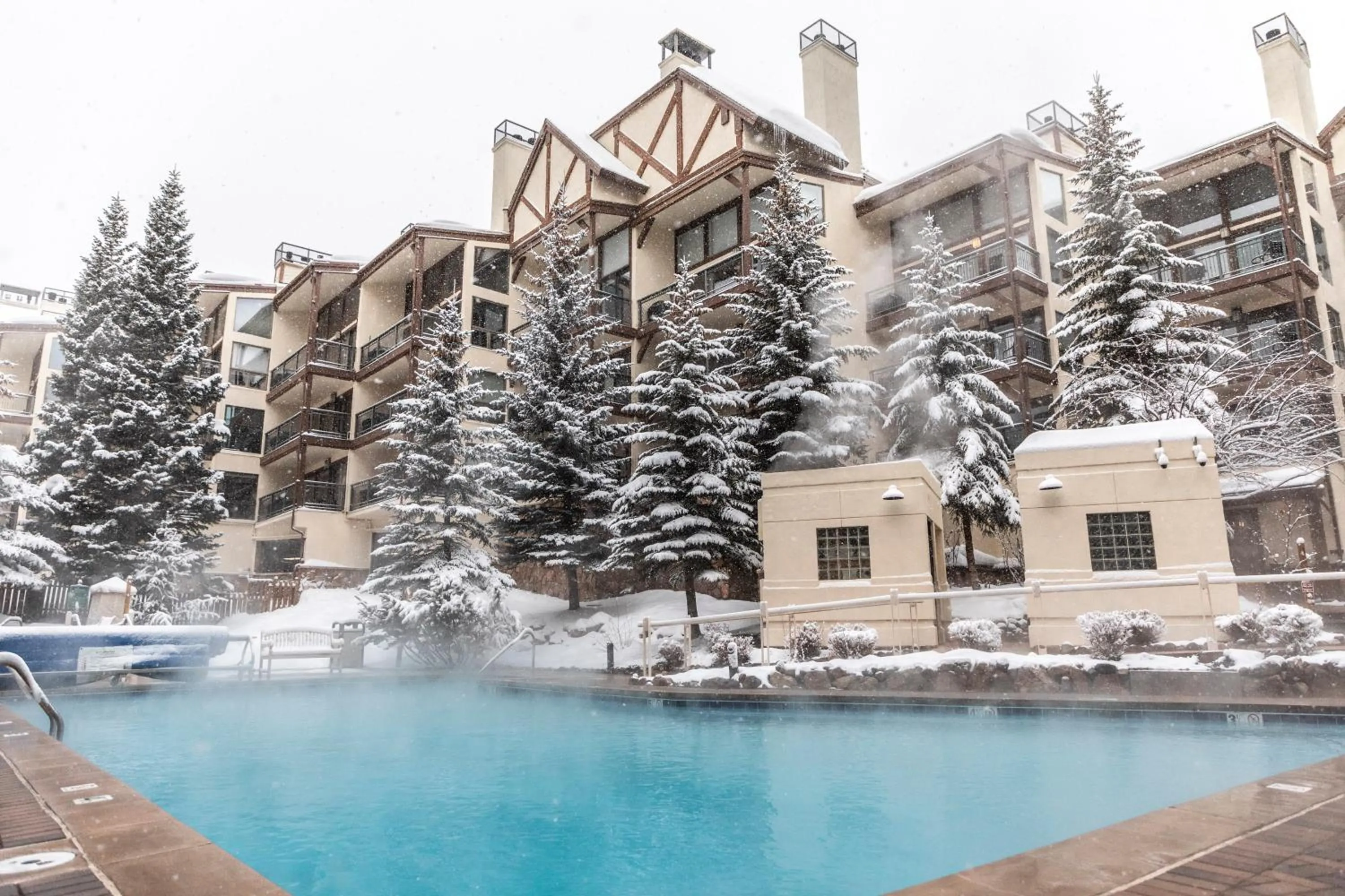 Property building in Montaneros in Vail