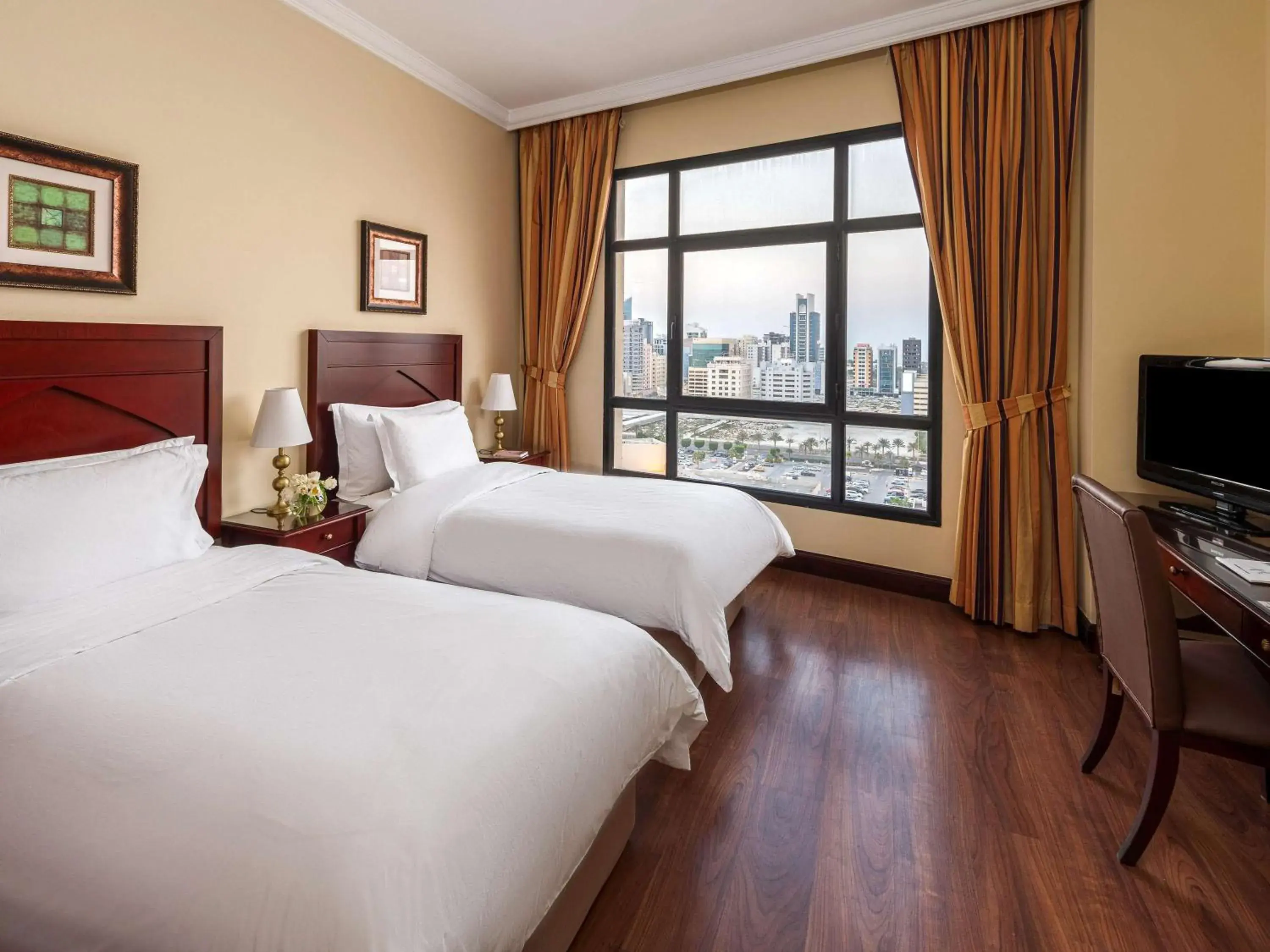 Deluxe One Bedroom Suite with Twin Beds in Mercure Grand Hotel Seef - All Suites Deluxe One Bedroom Suite with Twin Beds in Mercure Grand Hotel Seef - All Suites