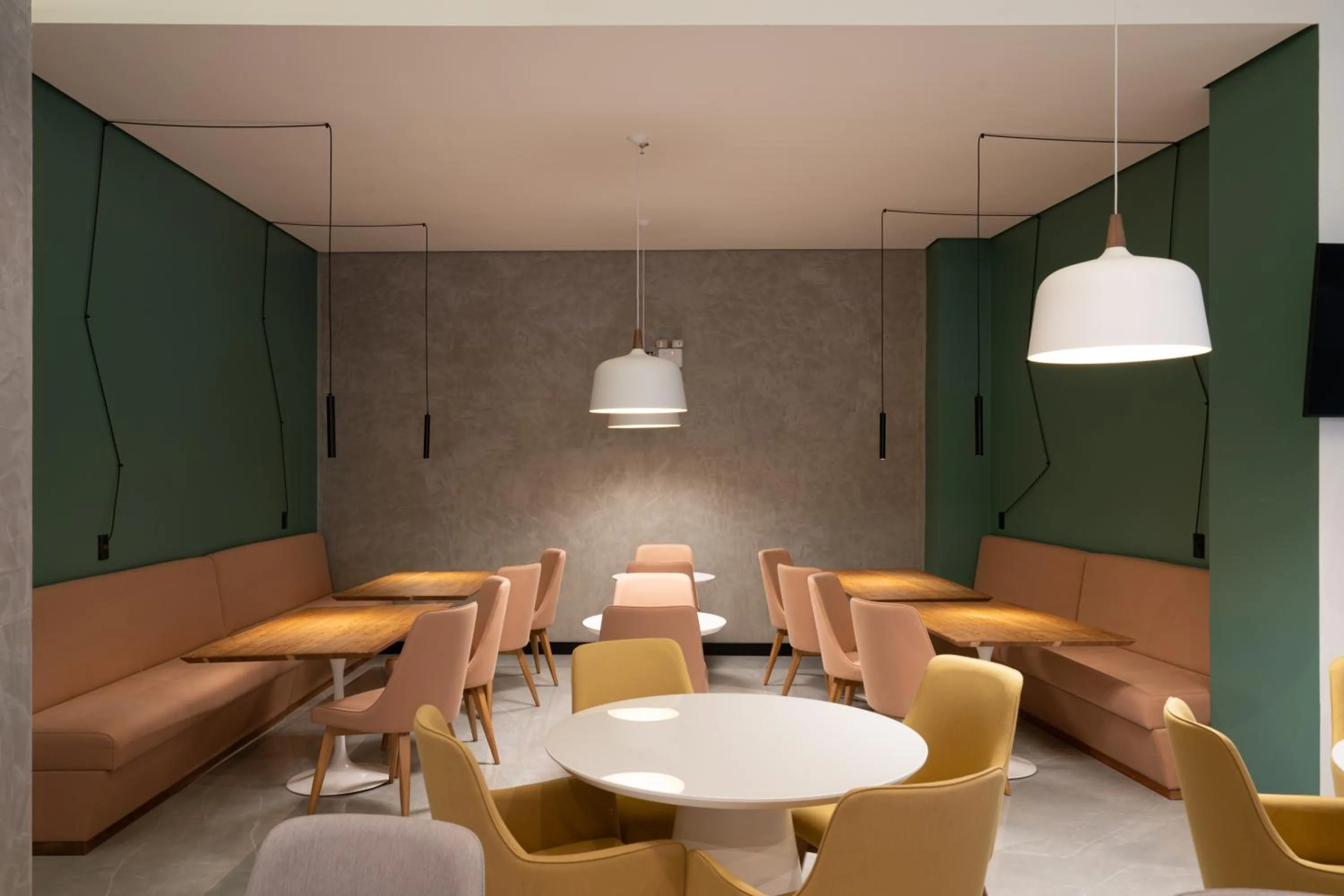 Restaurant/places to eat in Slaviero Chapecó - Pet Friendly - Próximo a EFAPI