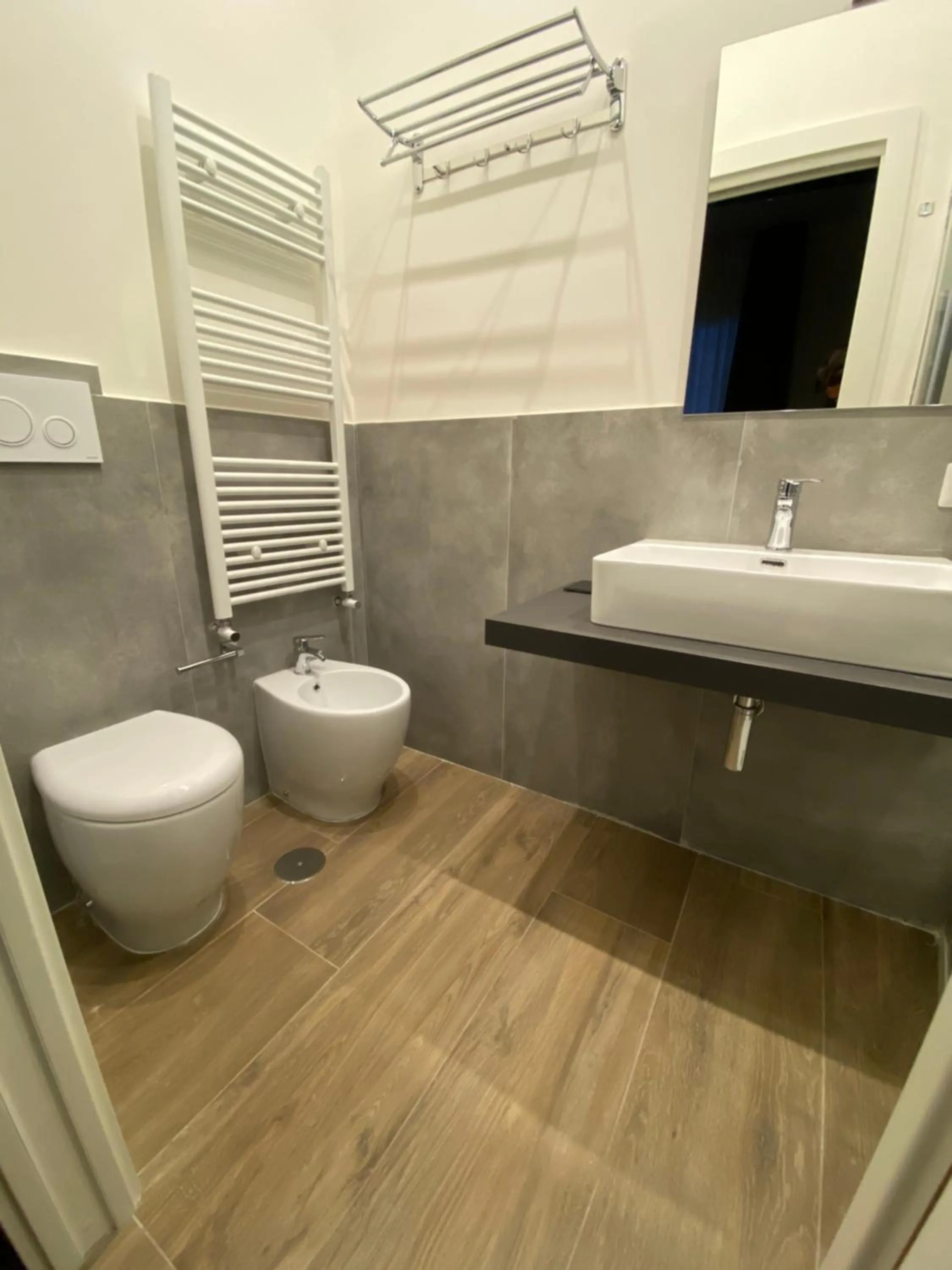 Toilet in Salotto Toledo