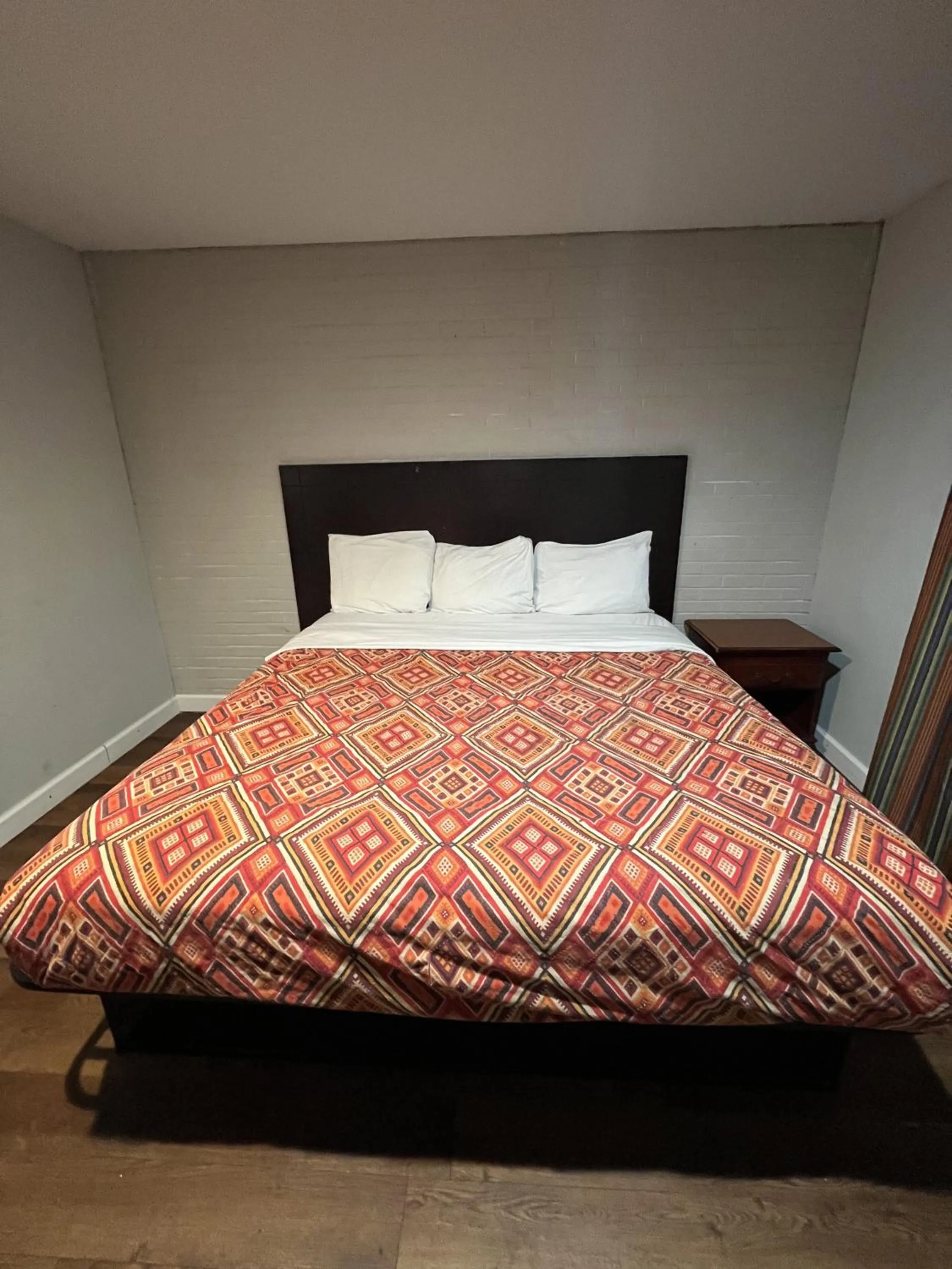 Bed in Richmond Motel