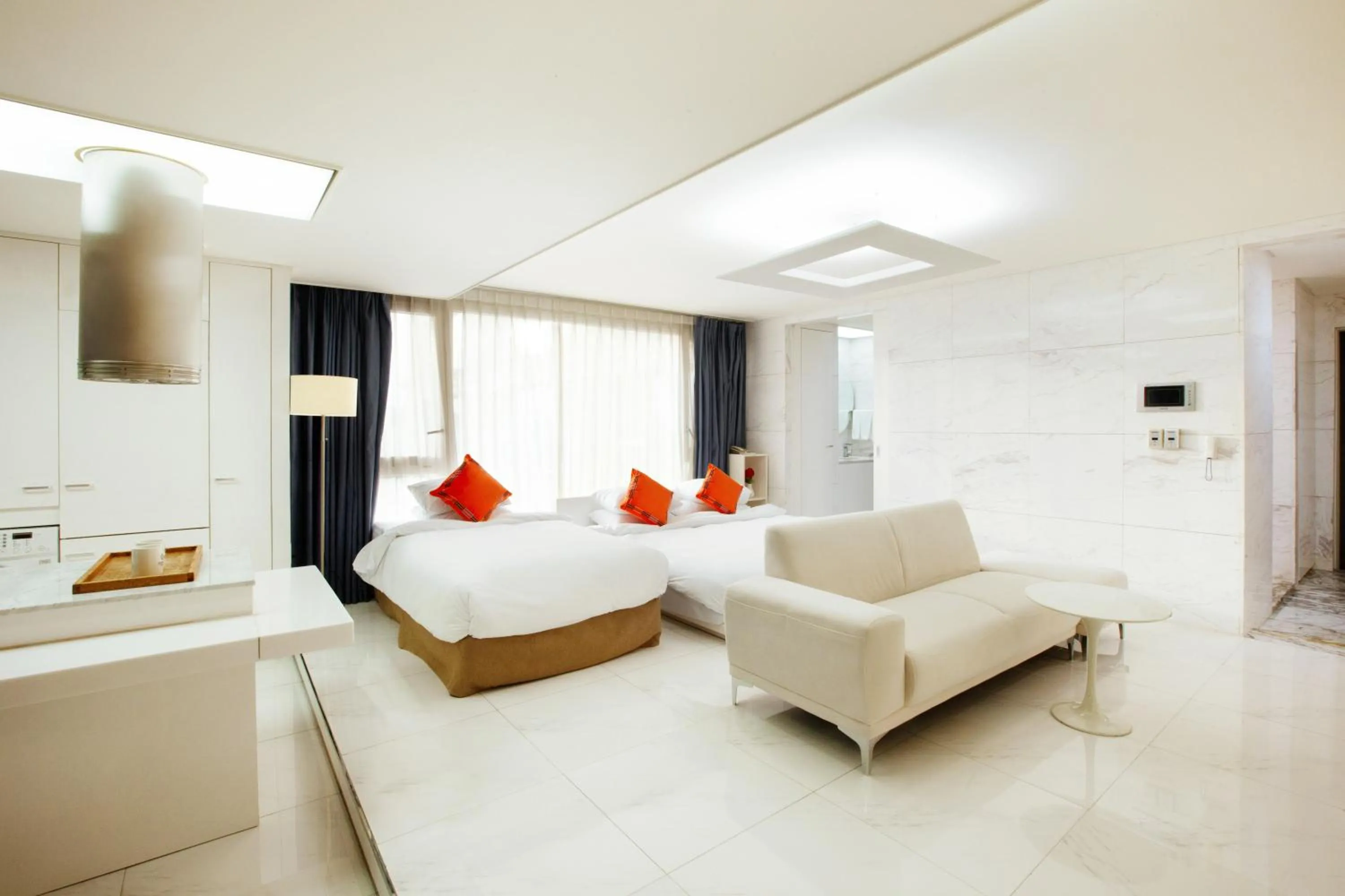 Decorative detail, Bed in Shin Shin Hotel Jeju Ocean