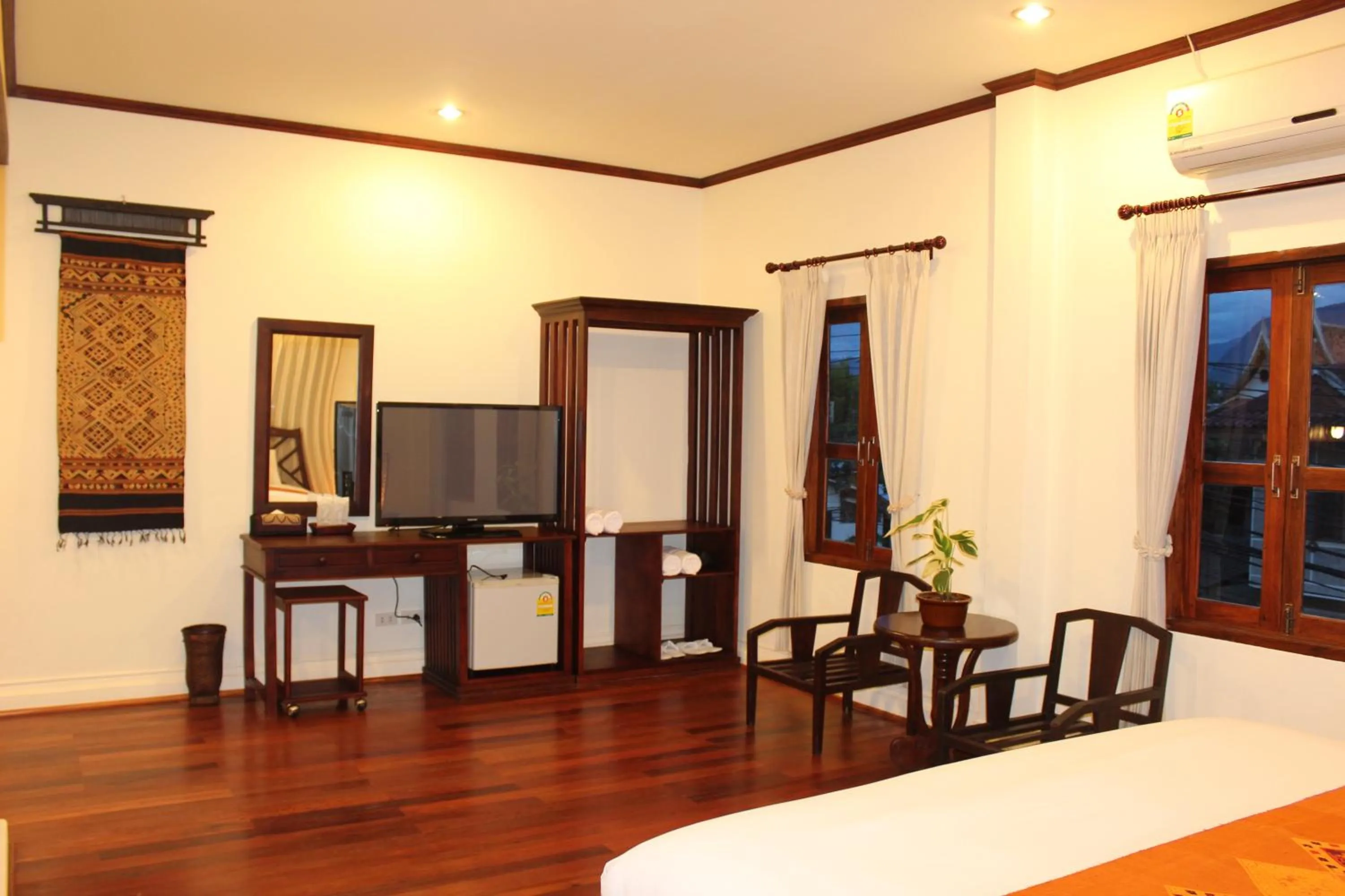 Bedroom in Luang Prabang Legend Hotel