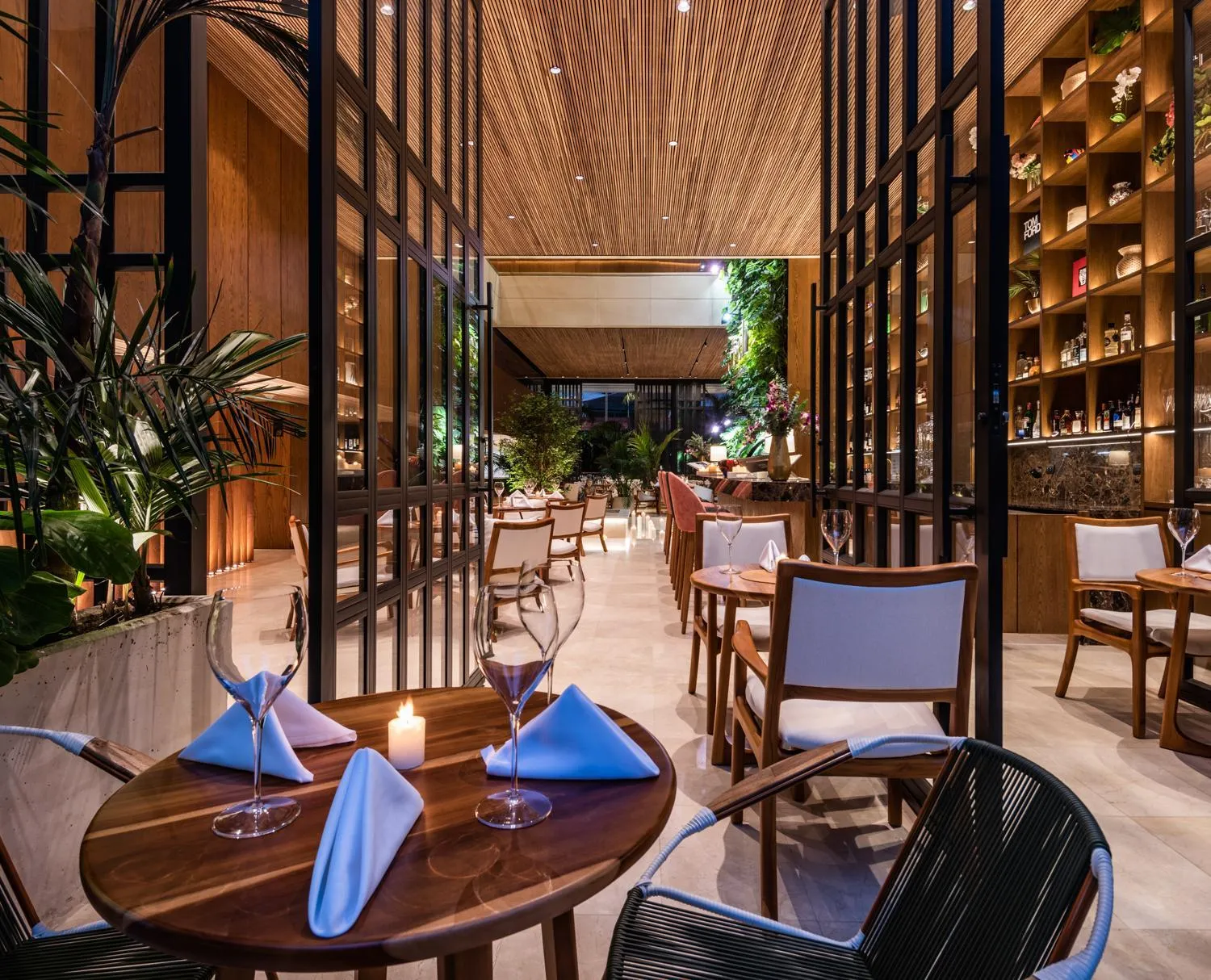 Restaurant/places to eat in Elcielo Hotel Luxury Medellin