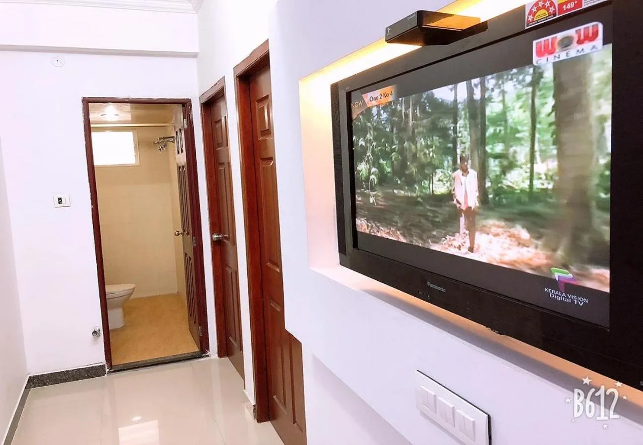 Communal lounge/ TV room in Phils' Residency & Banquets