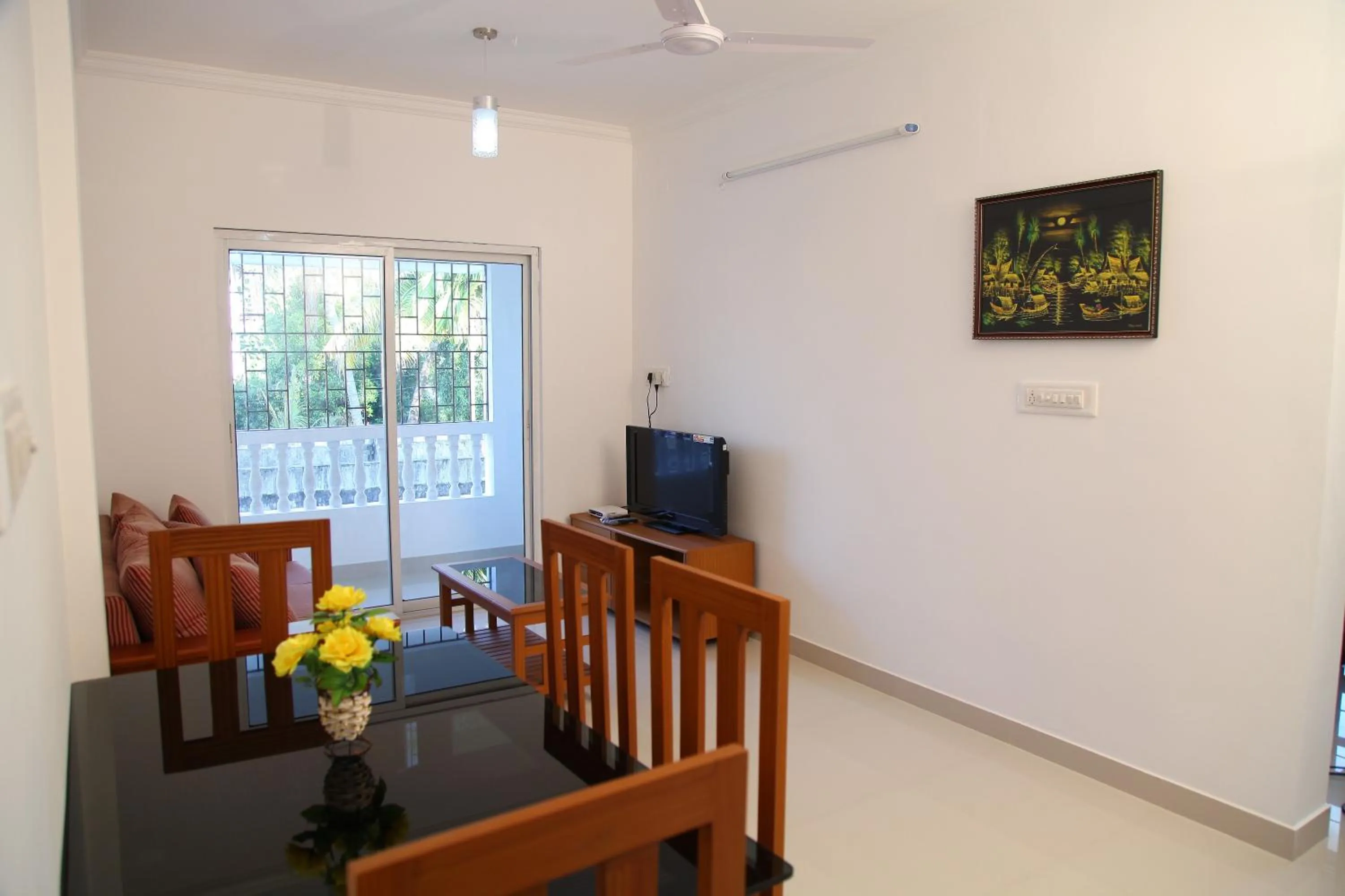 Living room in Phils' Residency & Banquets