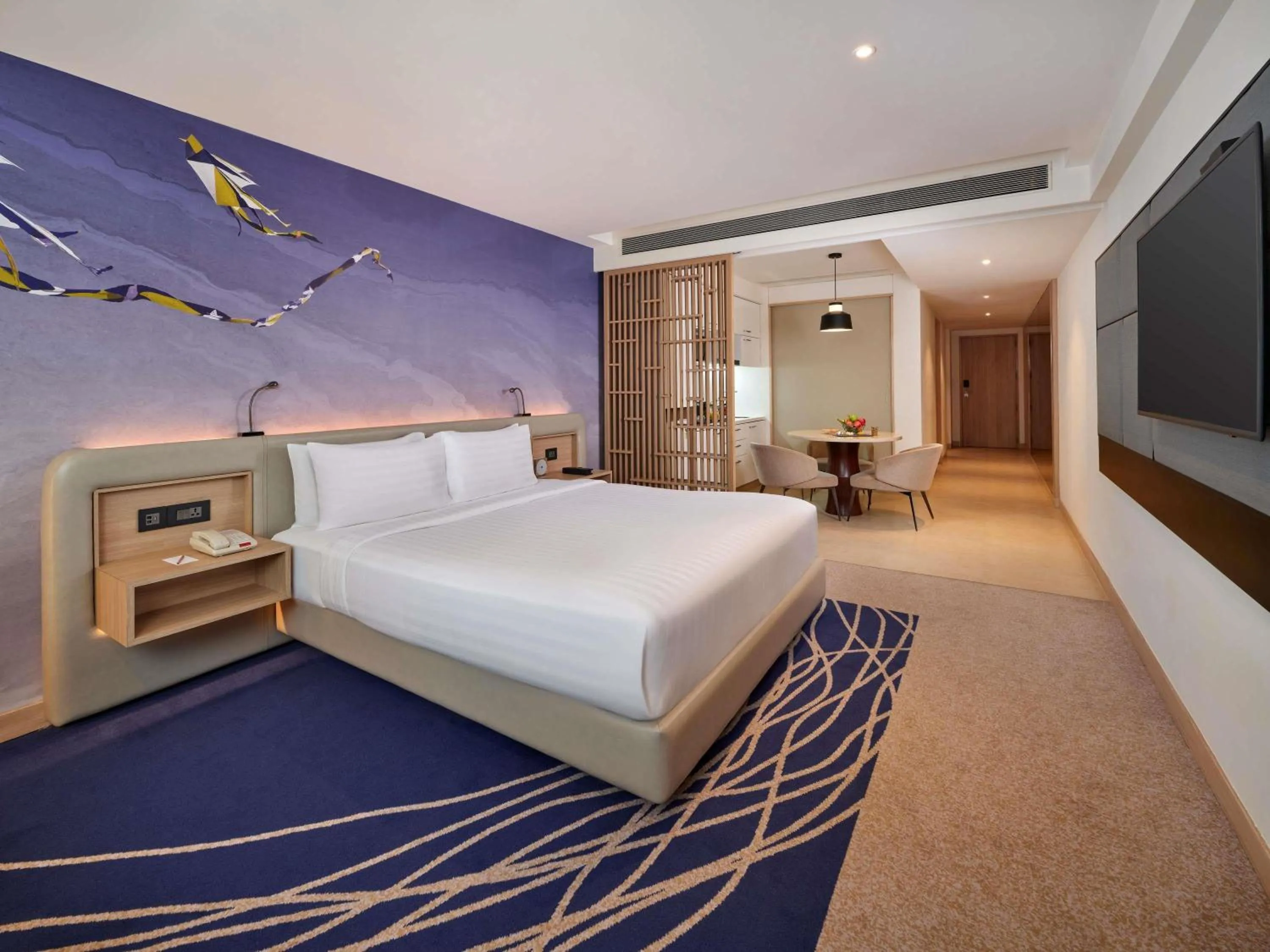 Bedroom, Bed in Novotel Ahmedabad