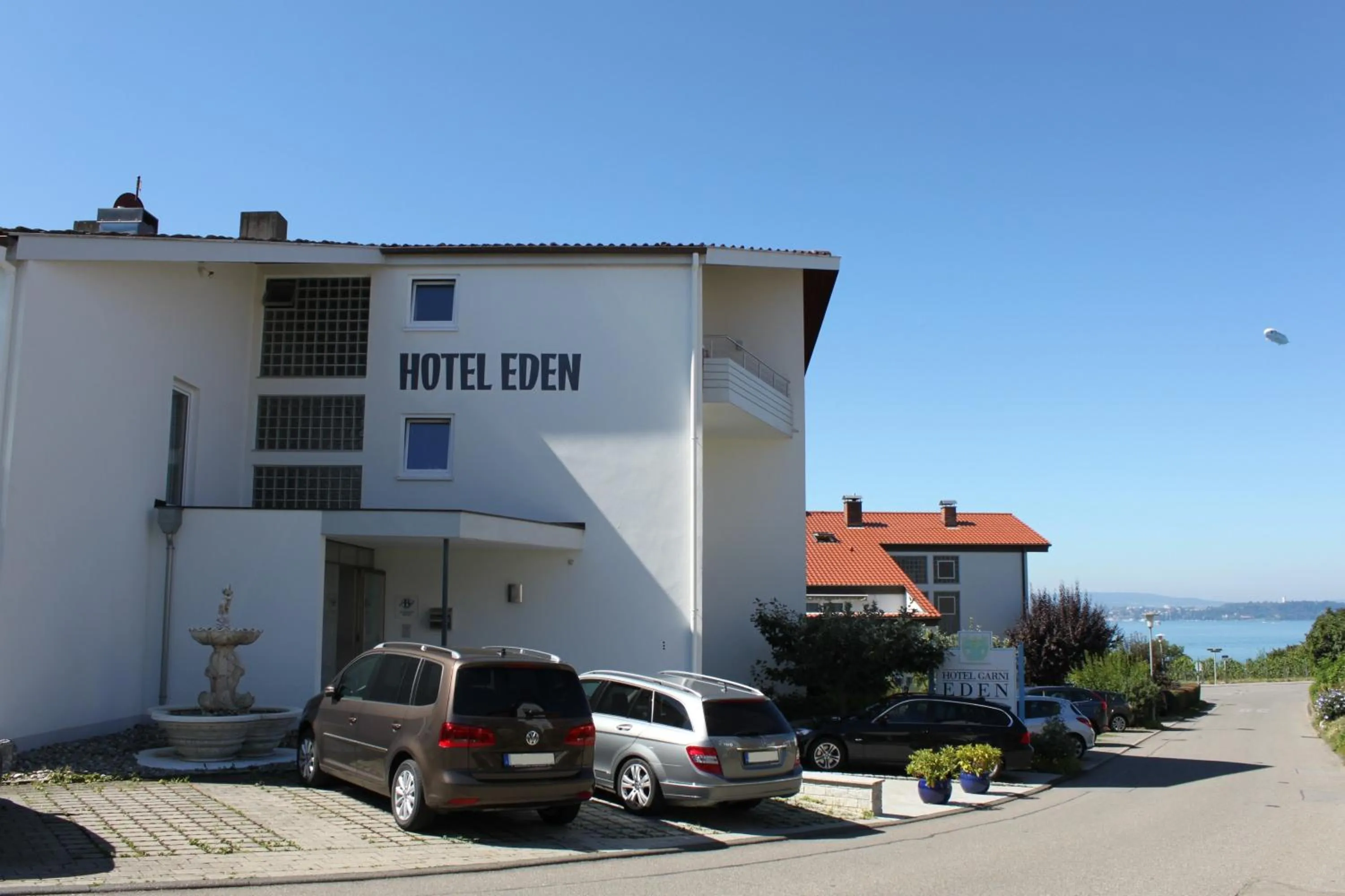 Property building in Hotel Garni Eden