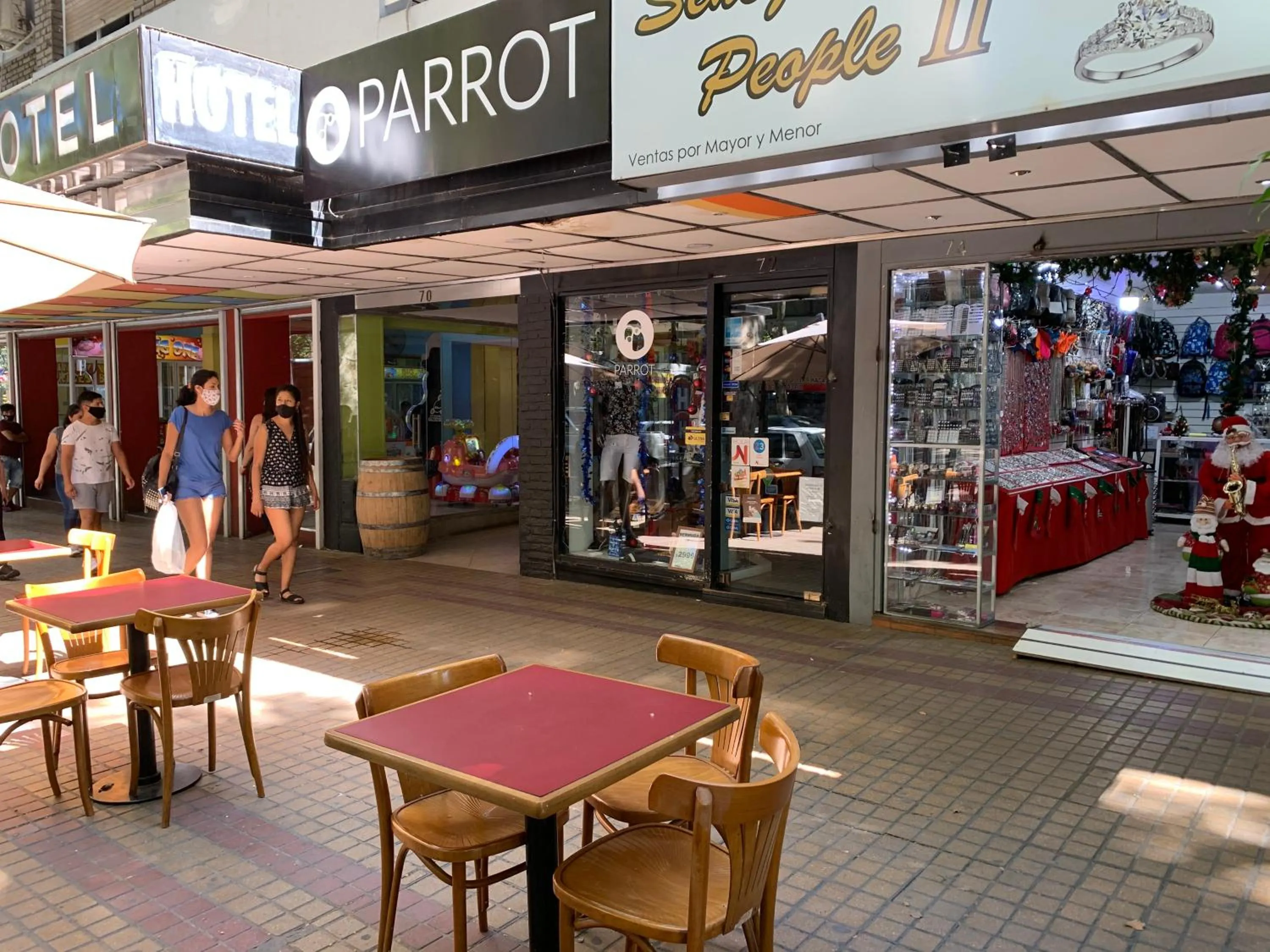 Restaurant/places to eat in Palace Hotel Mendoza