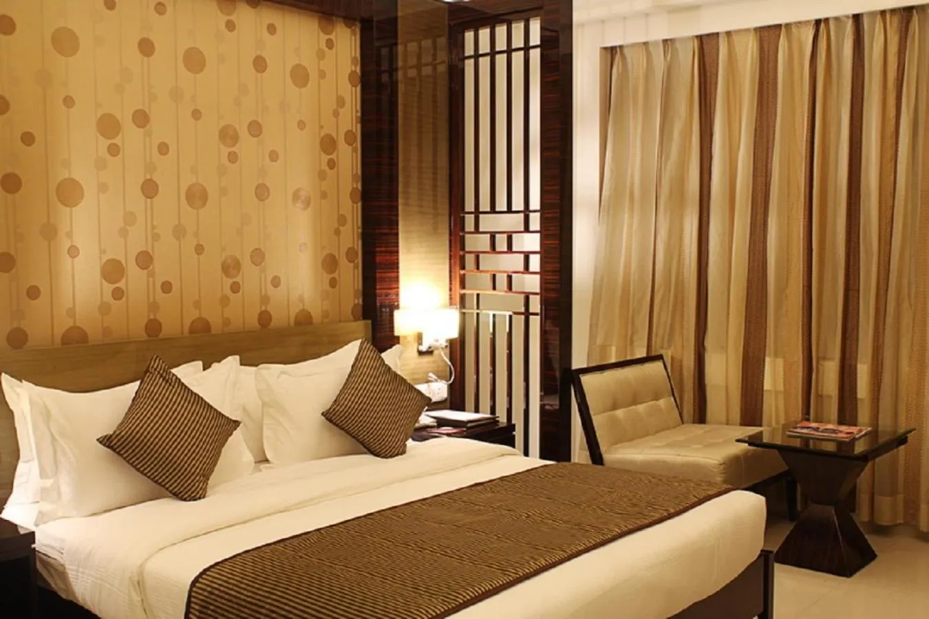 Other, Bed in Lords Inn Porbandar