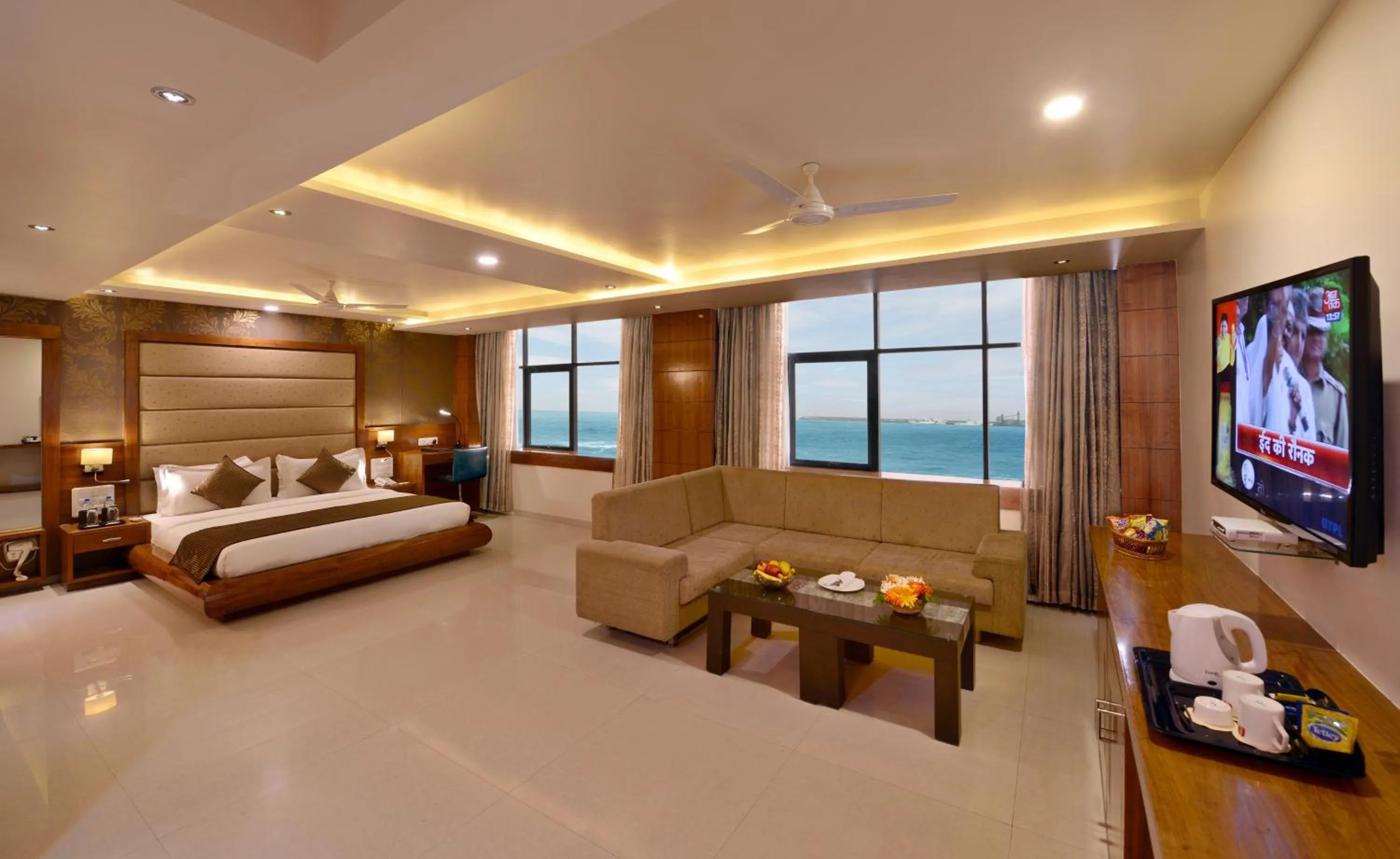 Other, Bed in Lords Inn Porbandar