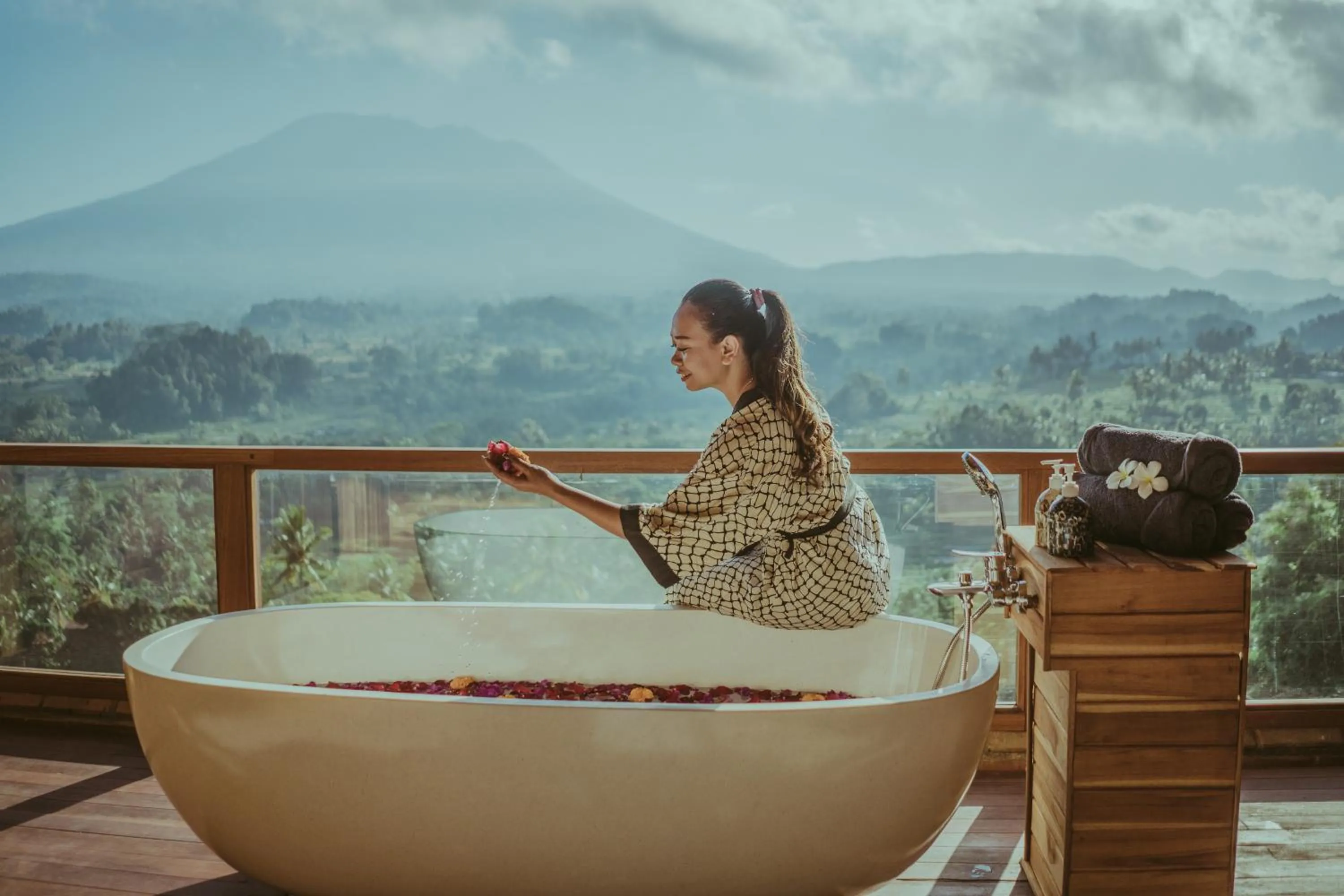 Spa and wellness centre/facilities in Patal Kikian Villa