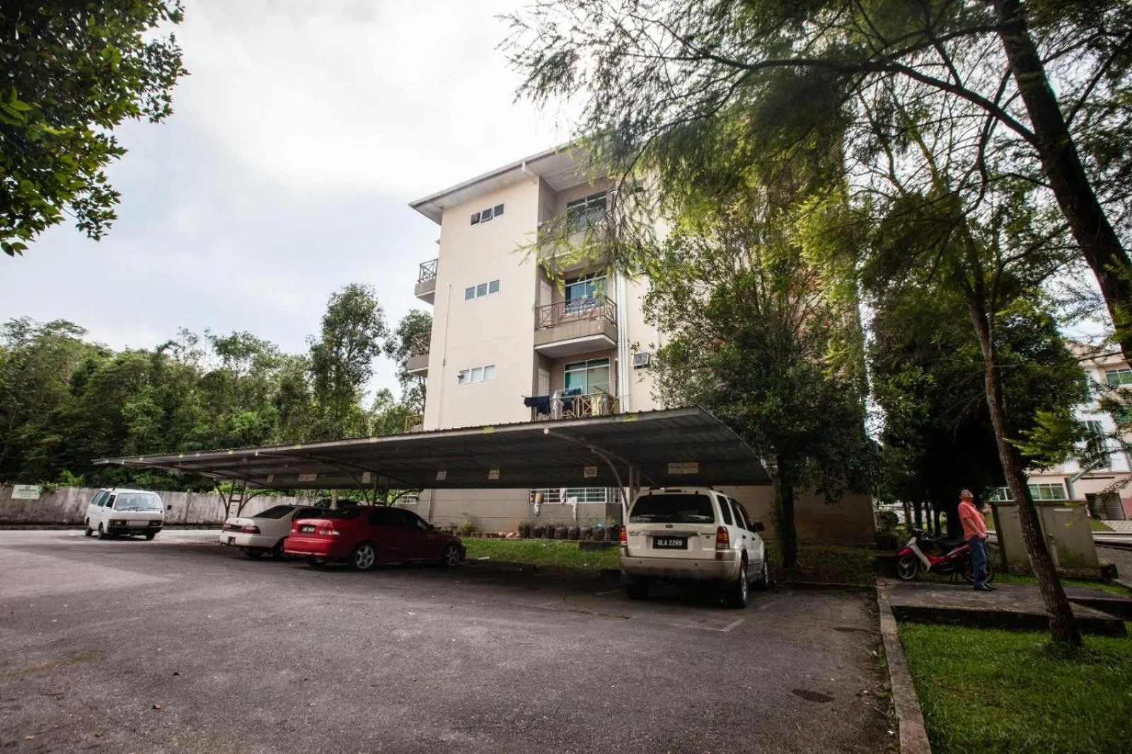 One-Bedroom Bungalow in Natol Homestay - Kuching Home Penthouse Airport Road