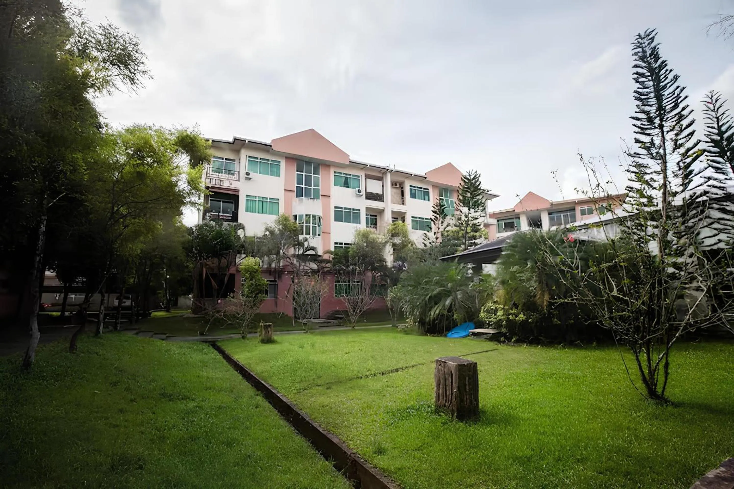 Natural landscape in Natol Homestay - Kuching Home Penthouse Airport Road