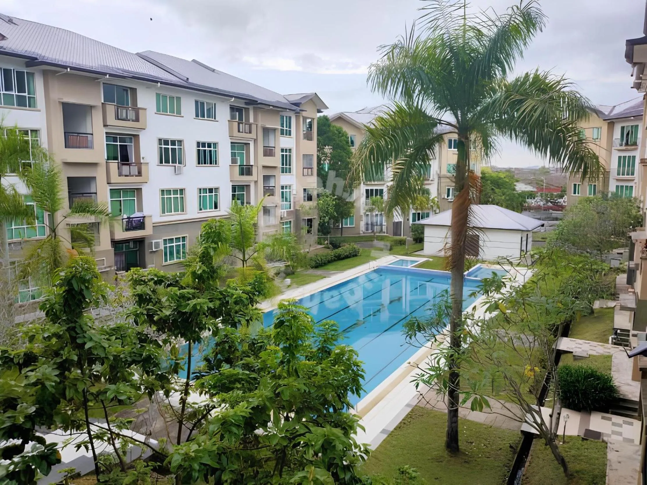 Swimming pool in Natol Homestay - Kuching Home Penthouse Airport Road