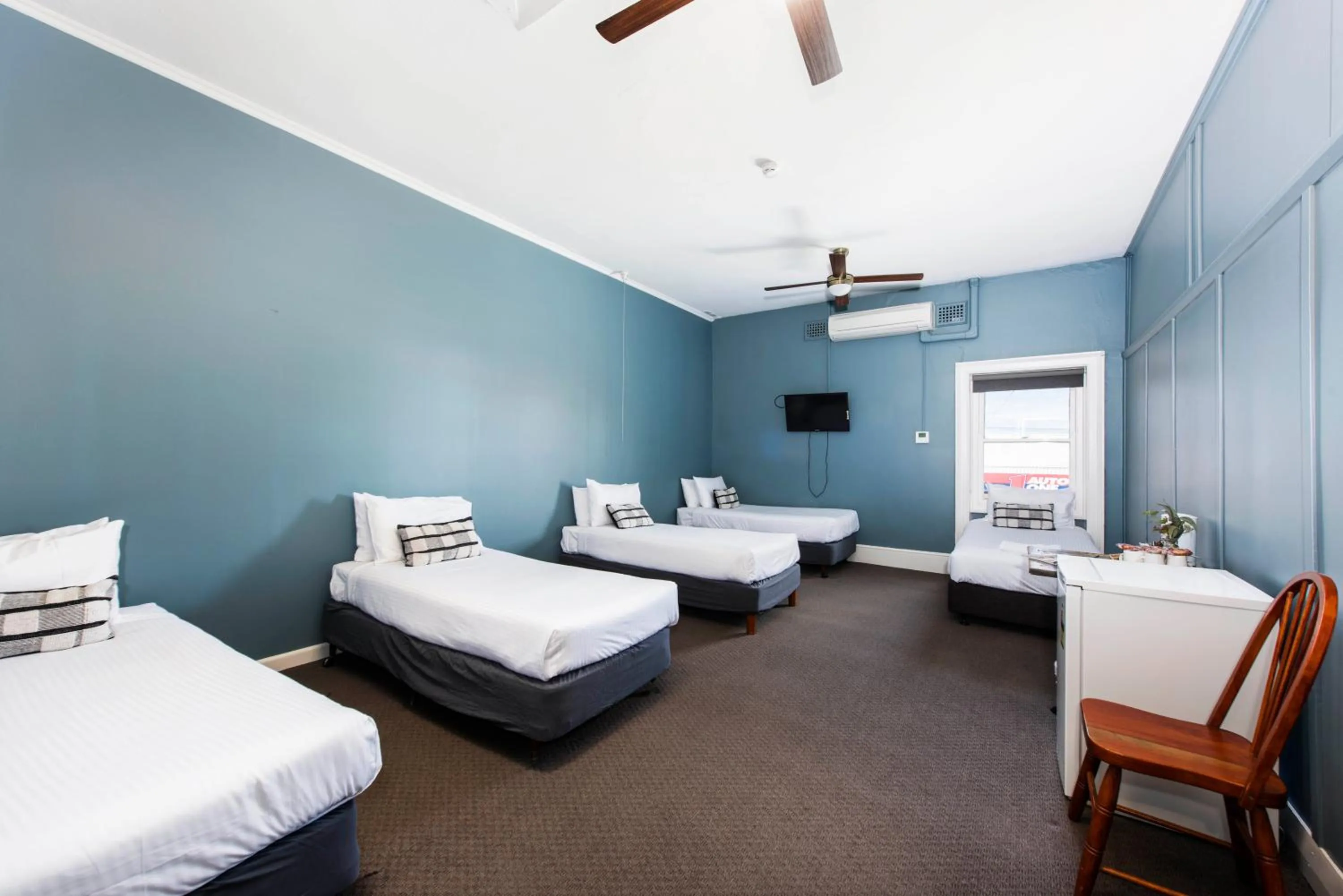 Bed in The Paragon Hotel