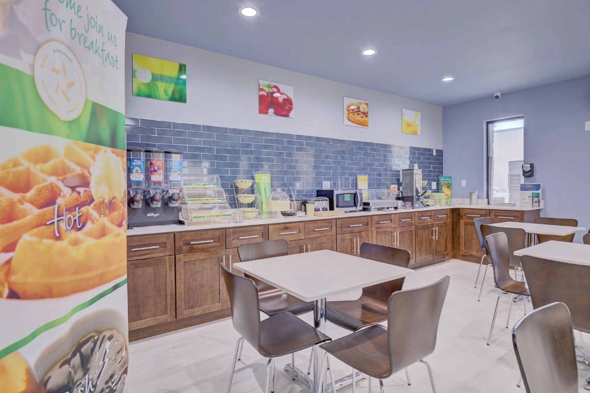 Area and facilities in Quality Inn & Suites