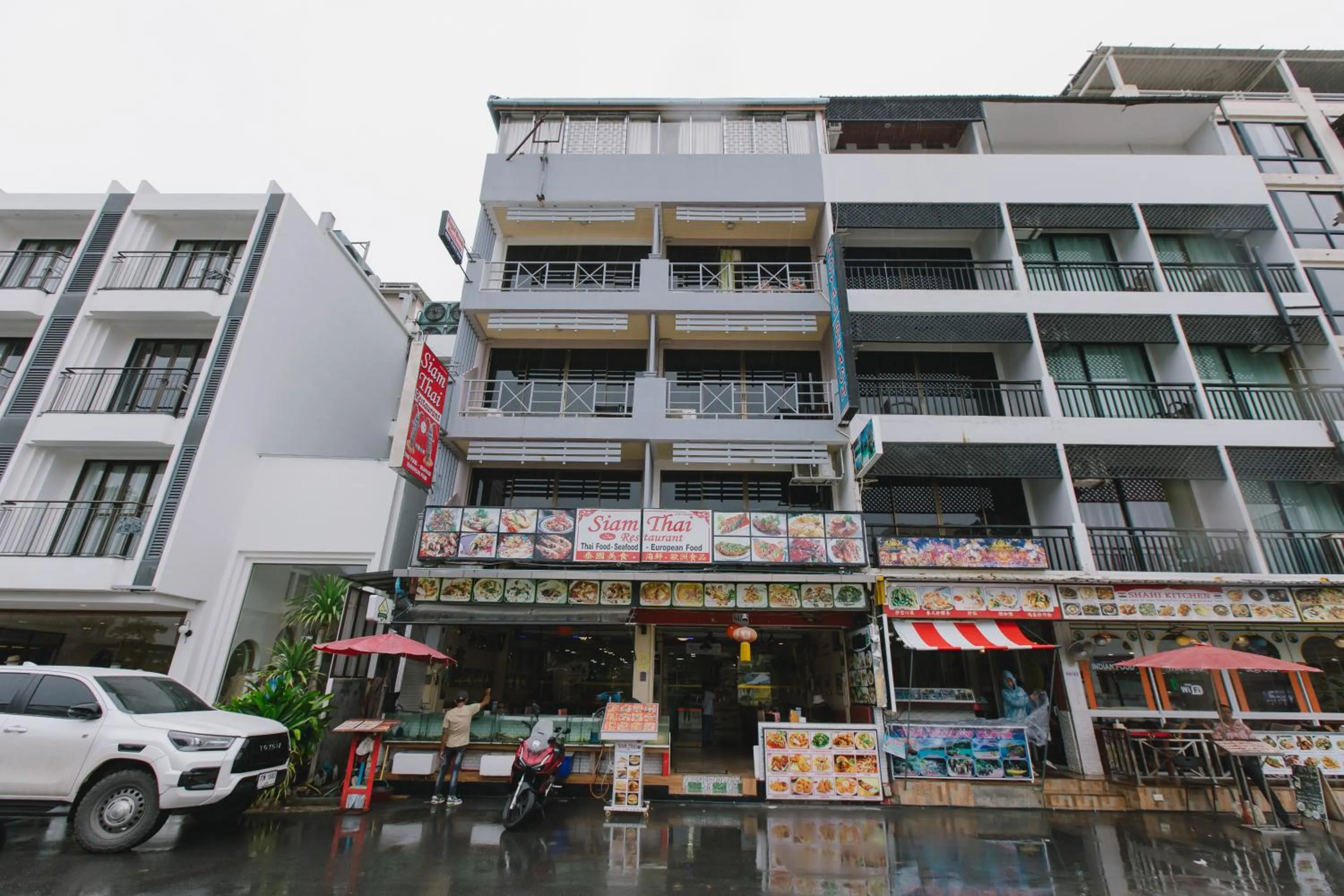 Property building in Royal Beach Residence, Patong Beach