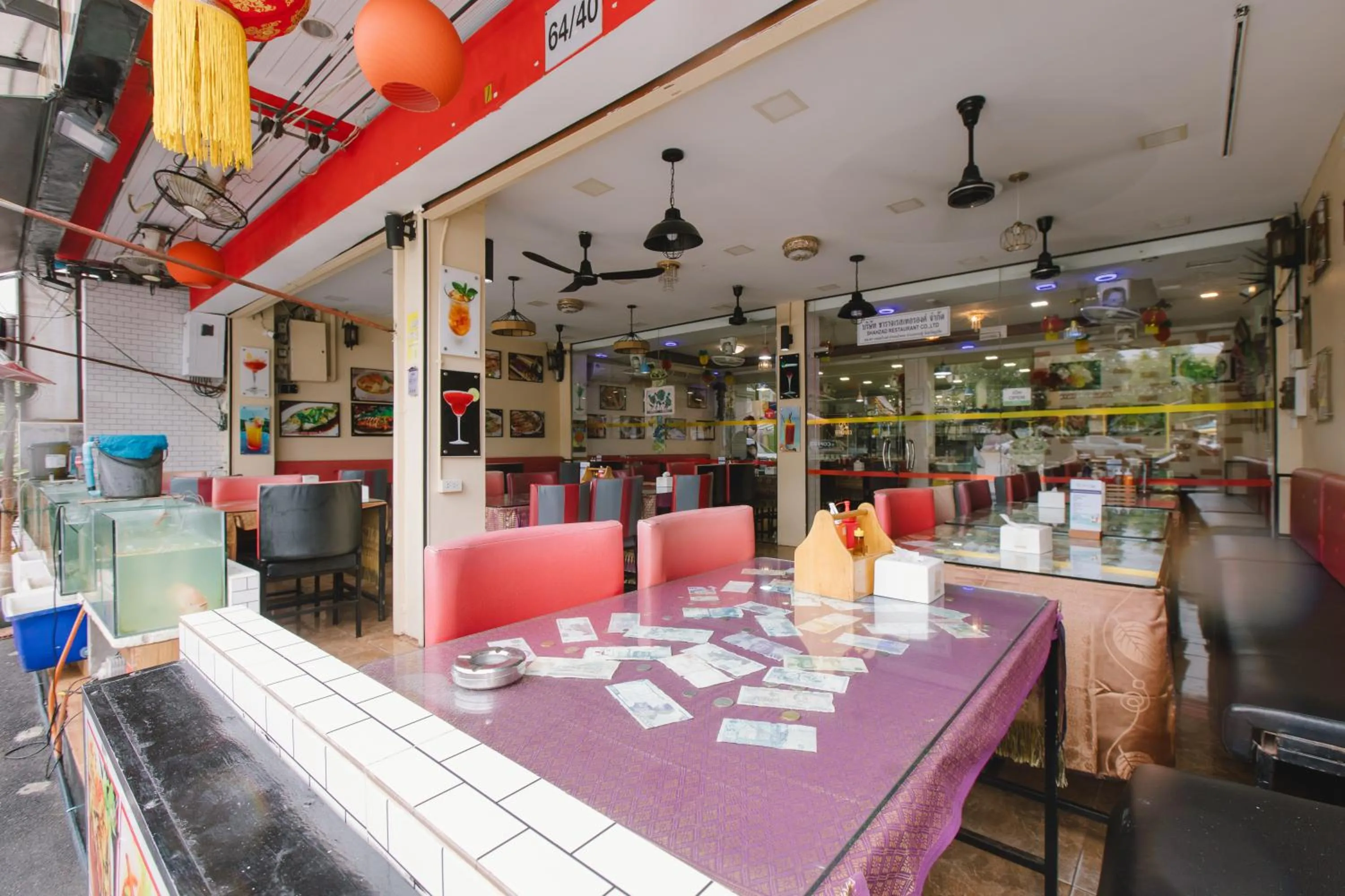 Restaurant/places to eat in Royal Beach Residence, Patong Beach