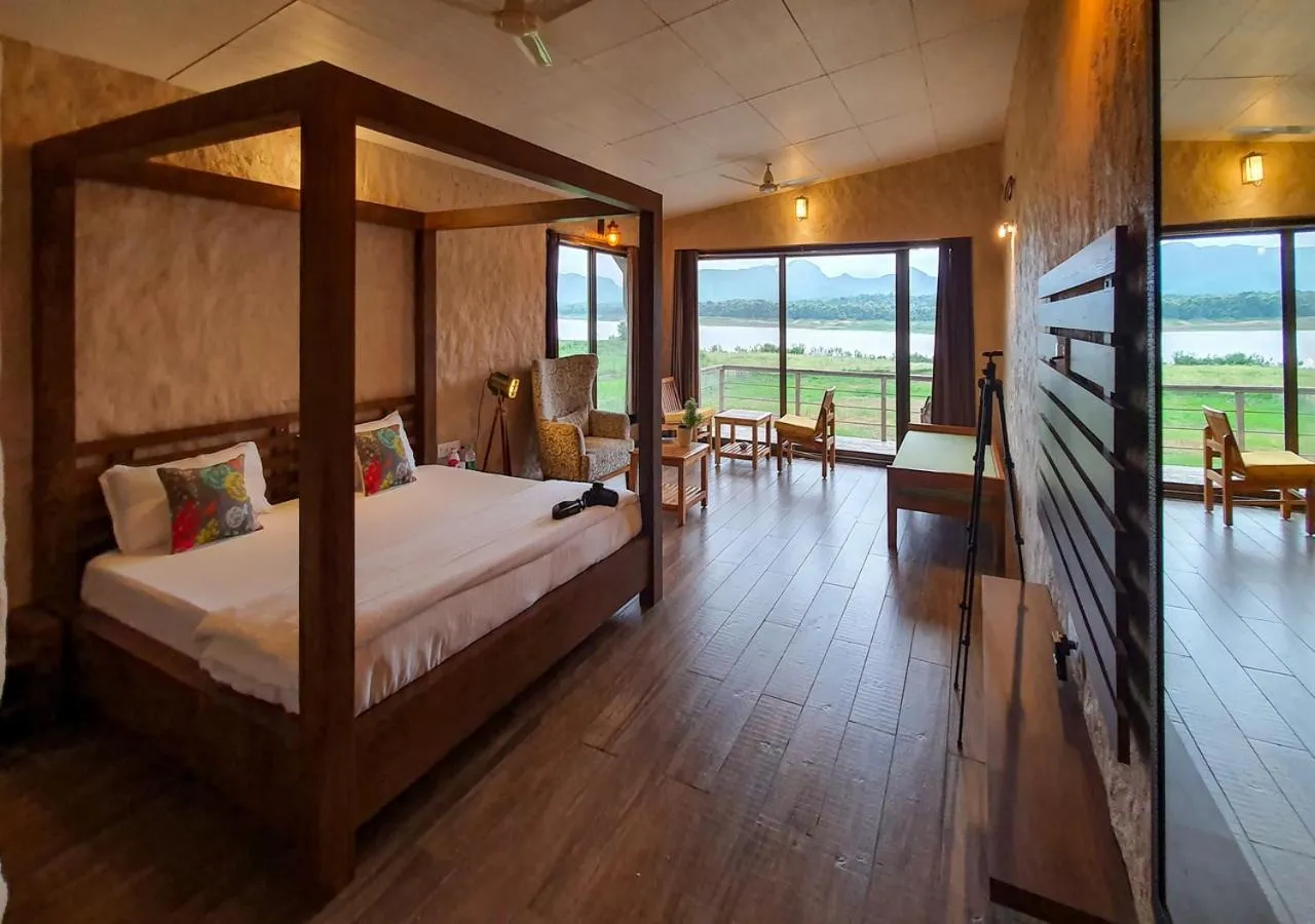 Photo of the whole room, Bed in The Satpura Panchtatva Villa