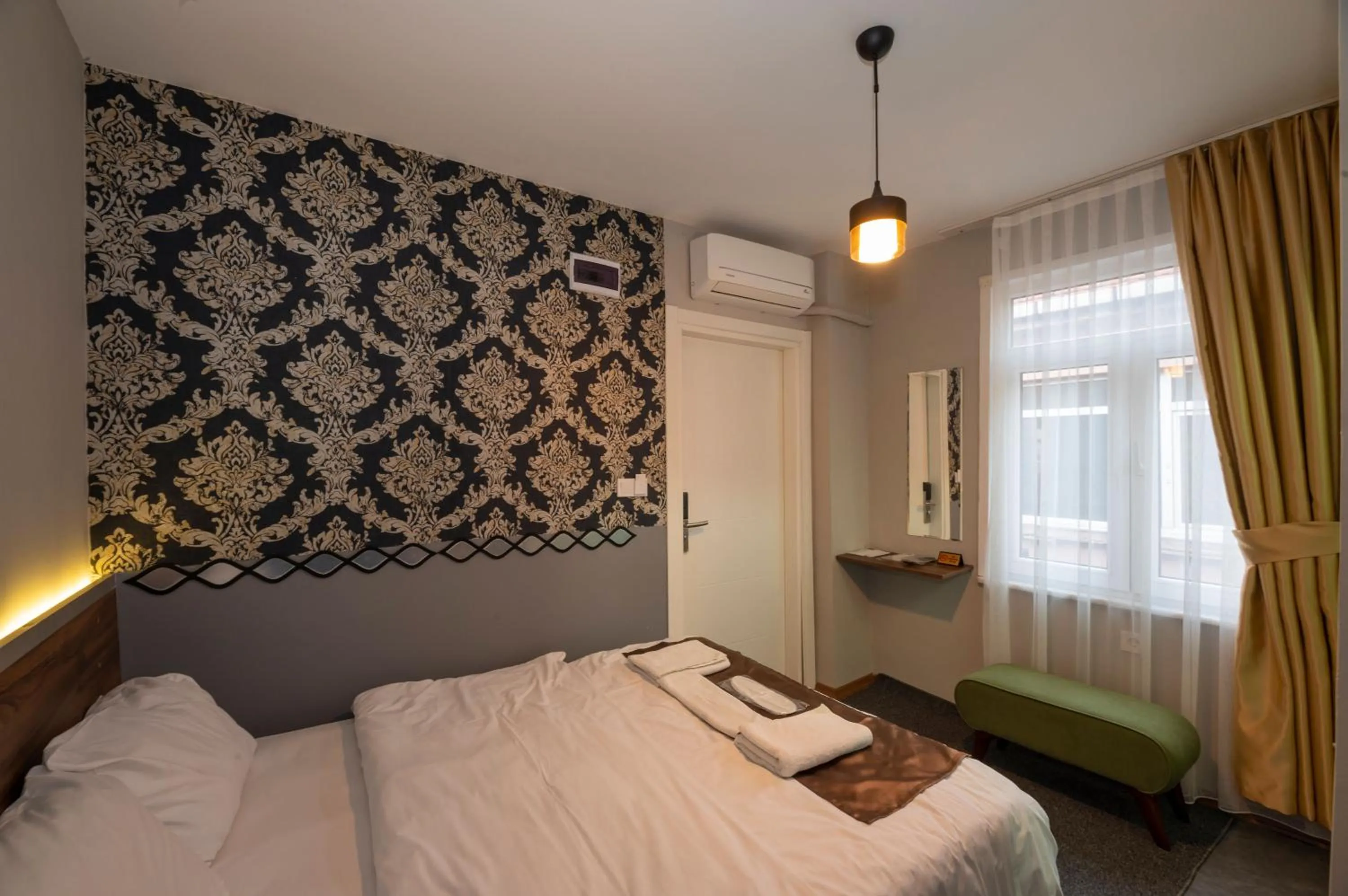 Photo of the whole room in Boutique Central Taksim