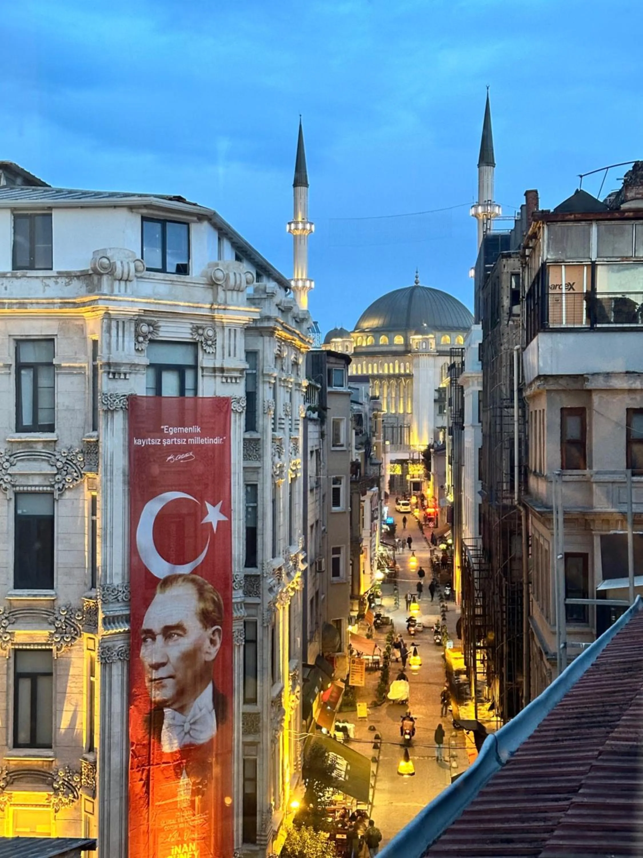 Property building in Boutique Central Taksim