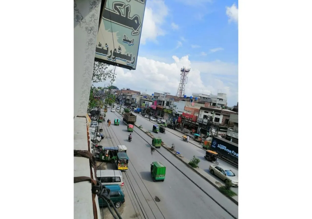 Street view in Faizan Hotel