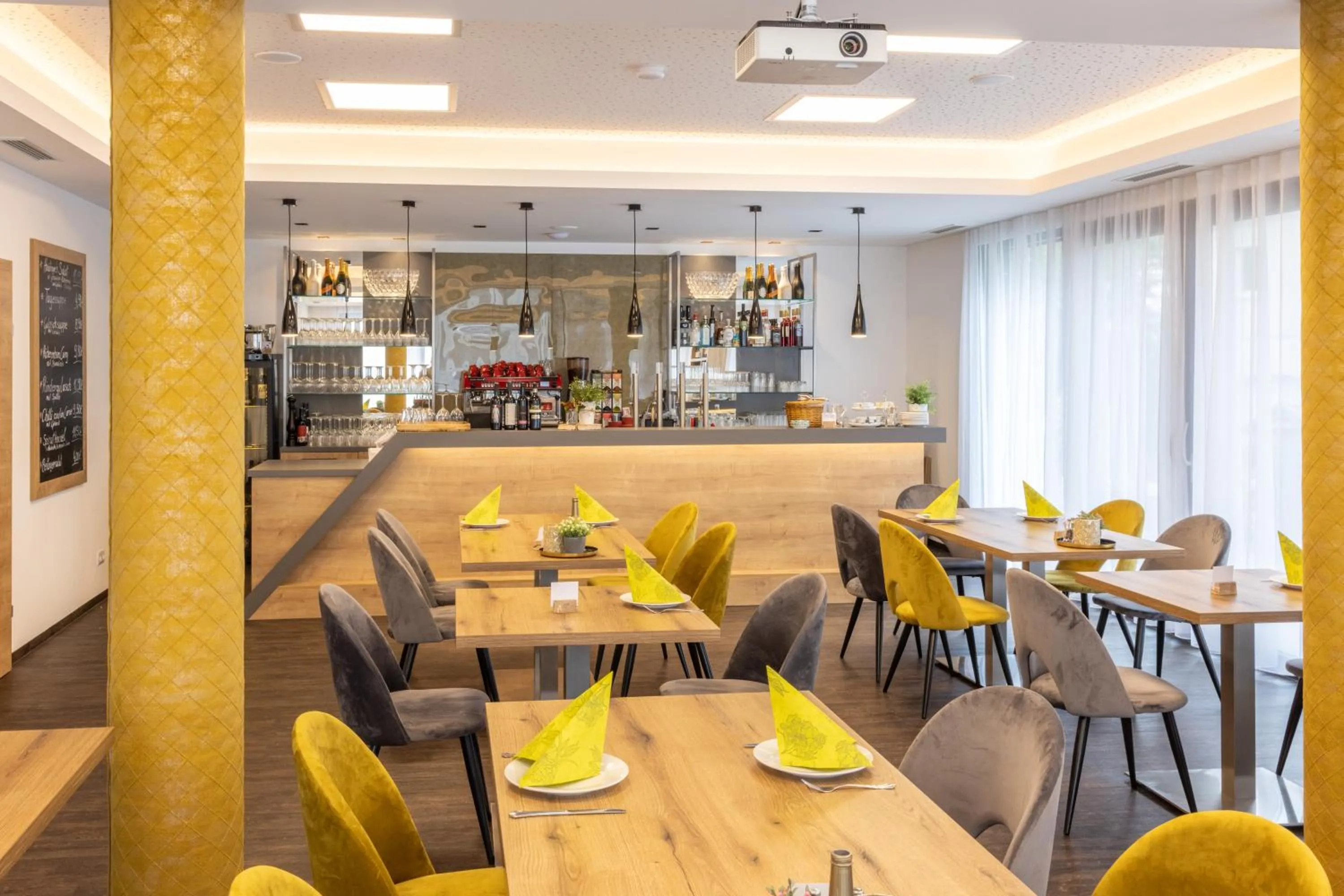 Restaurant/places to eat in Haidinger's Boutique Domizil