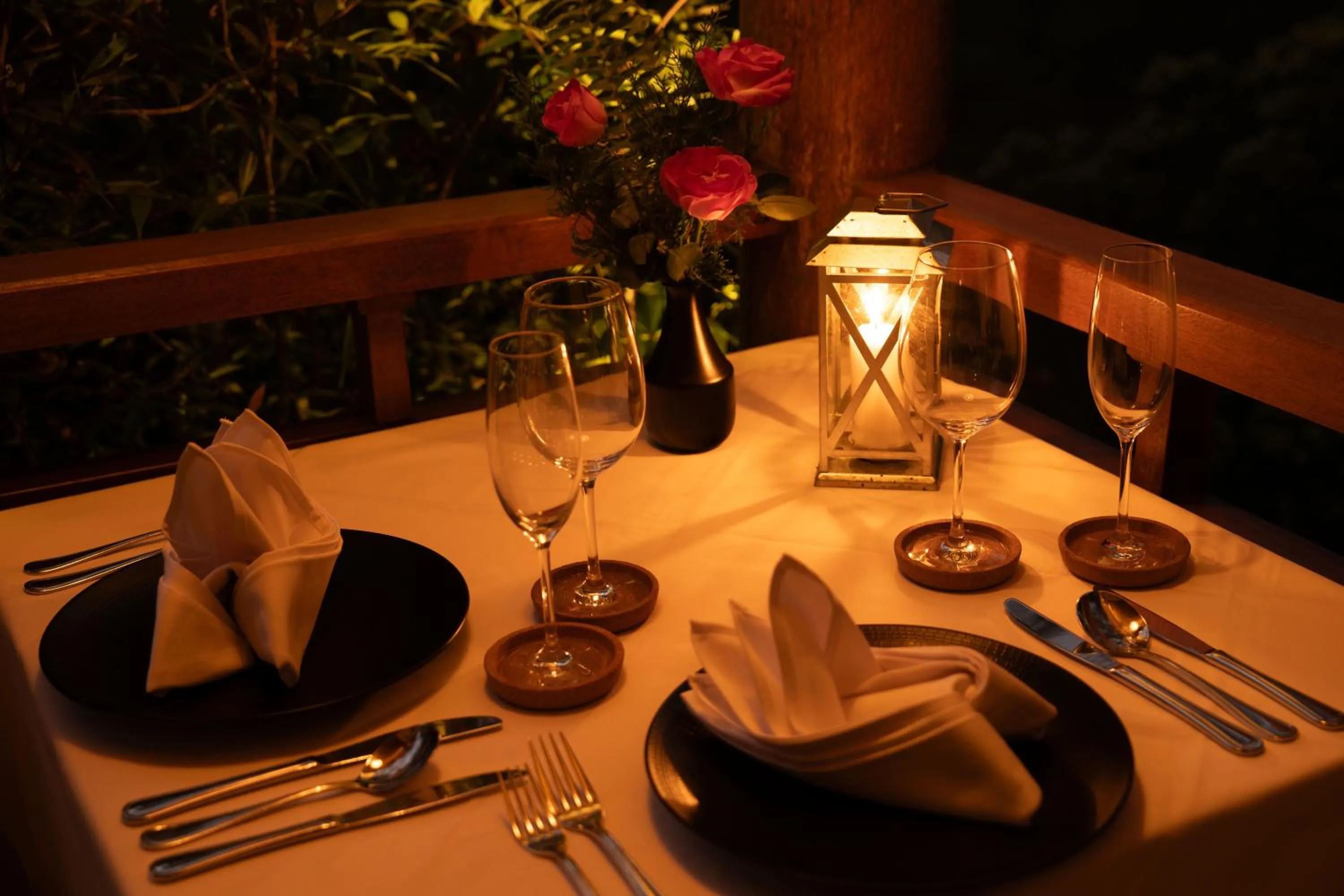 Food and drinks in Tira Vilagna Suites & Spa