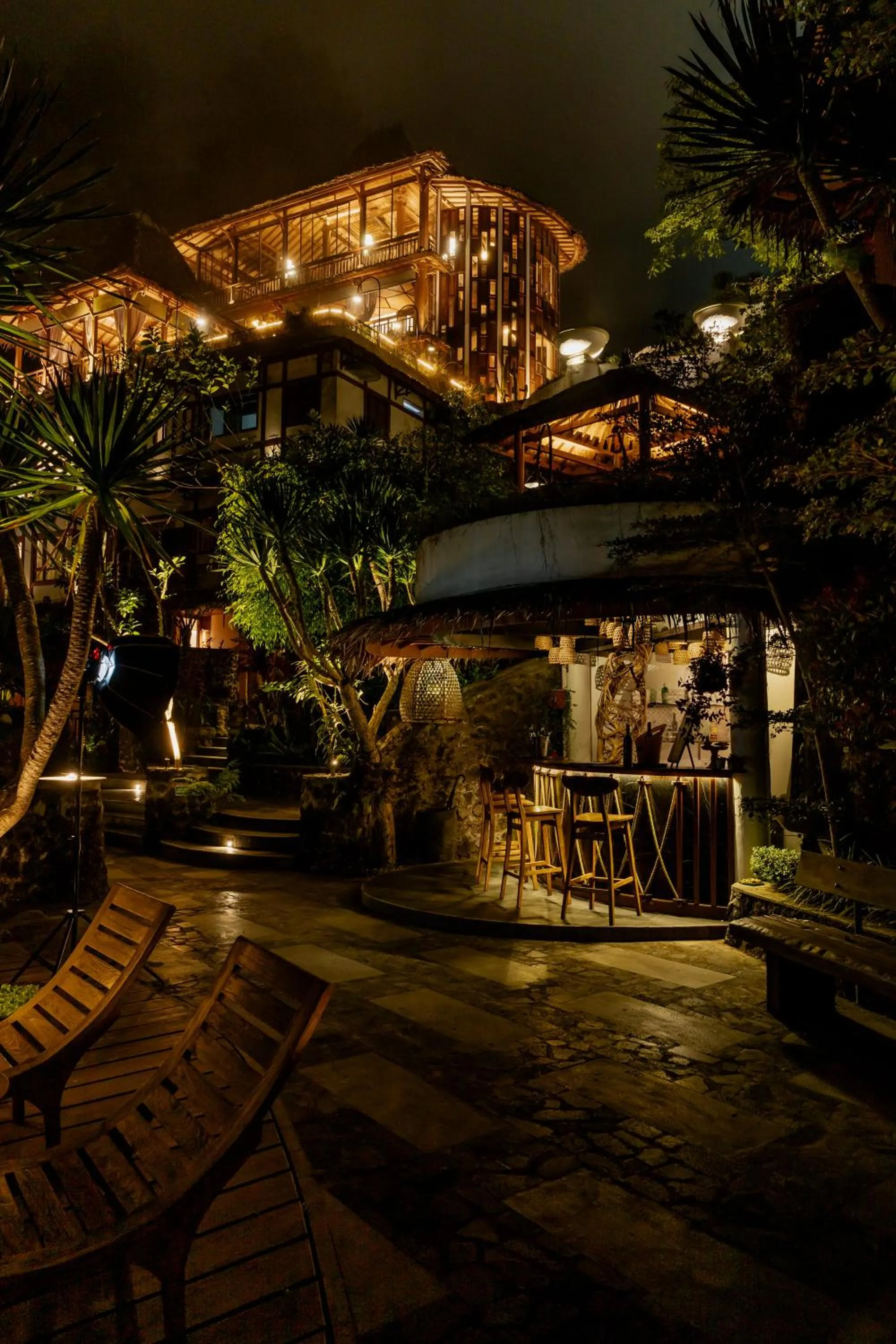 Night in Tira Vilagna Suites & Spa