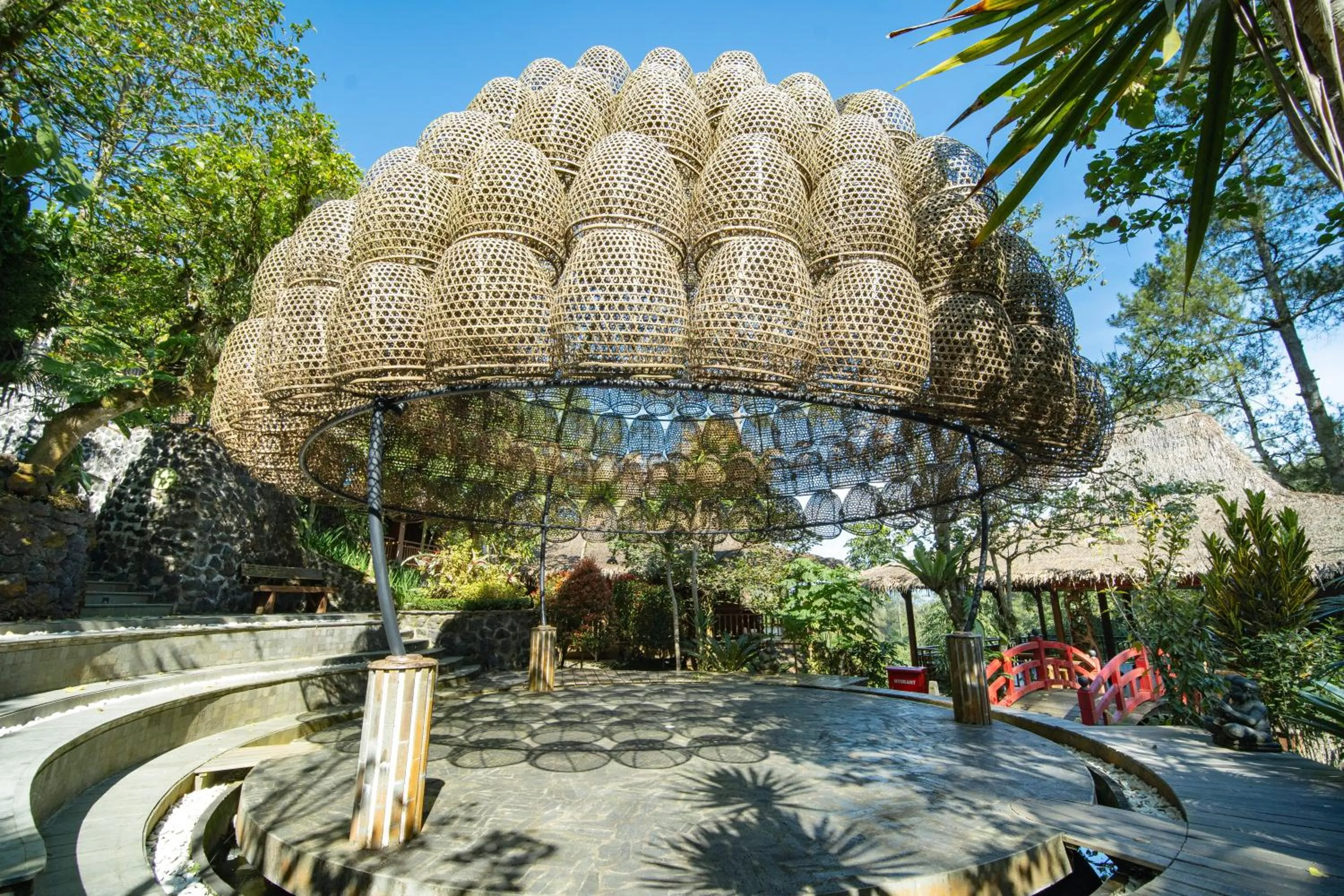 Day in Tira Vilagna Suites & Spa