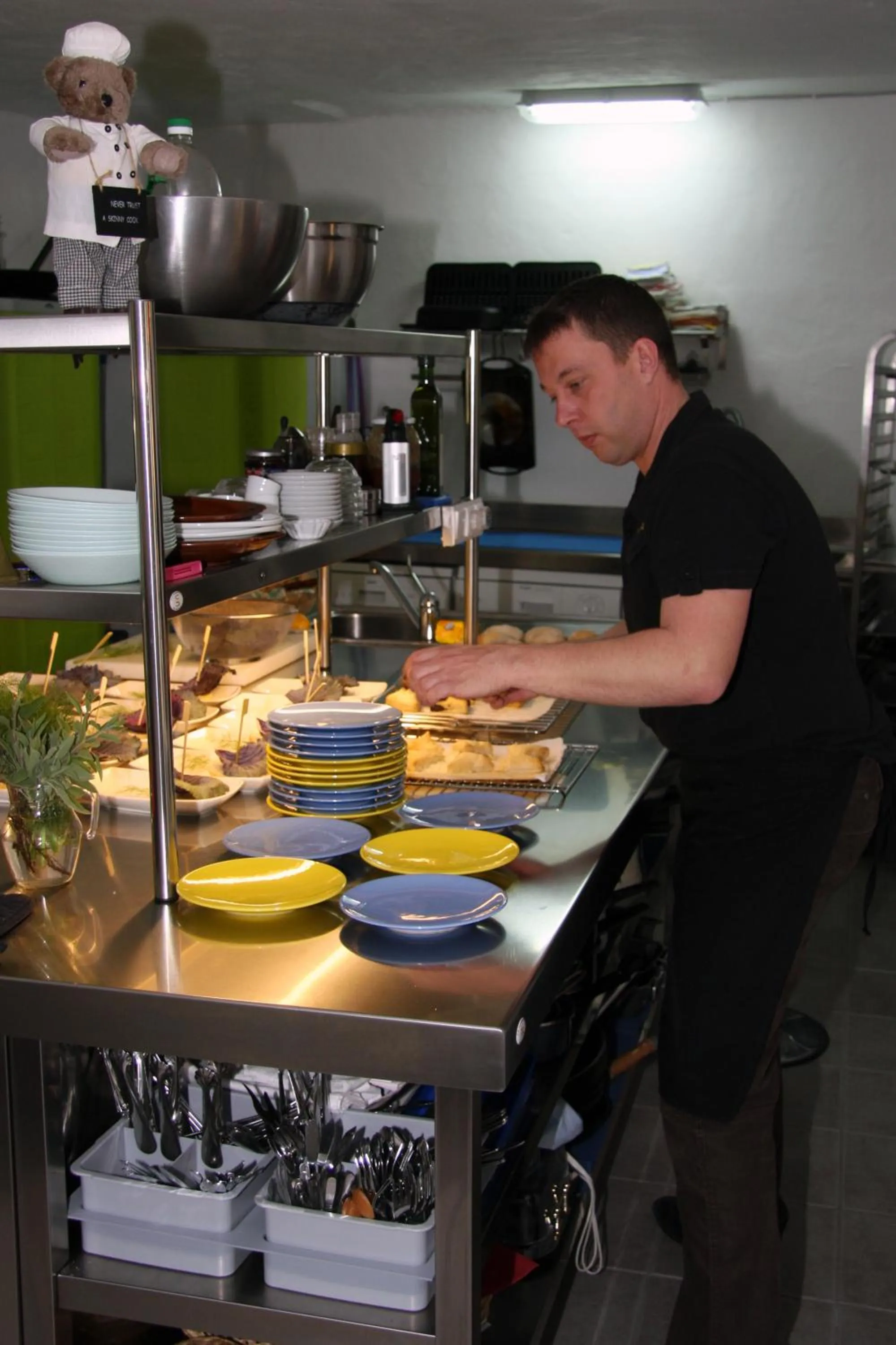 Staff in L'Almàssera Casa Rural & Restaurant
