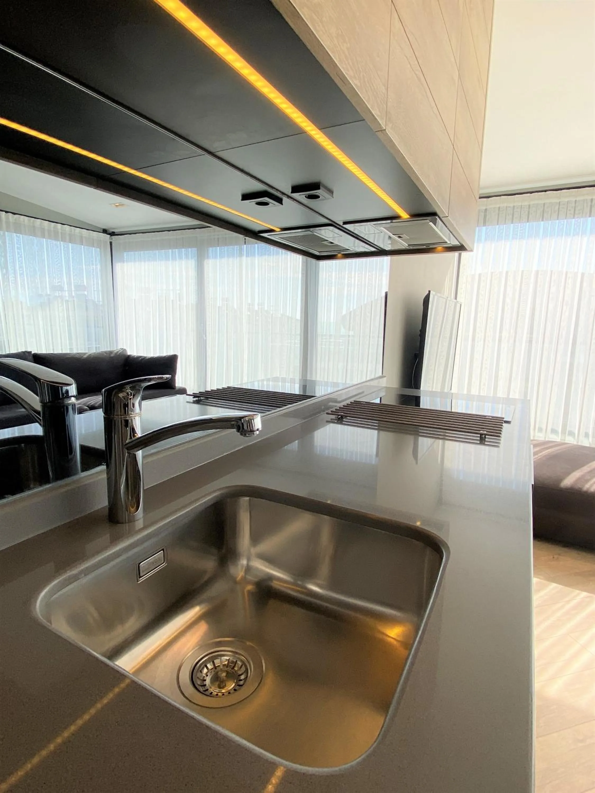 Kitchen or kitchenette in Z-Suites