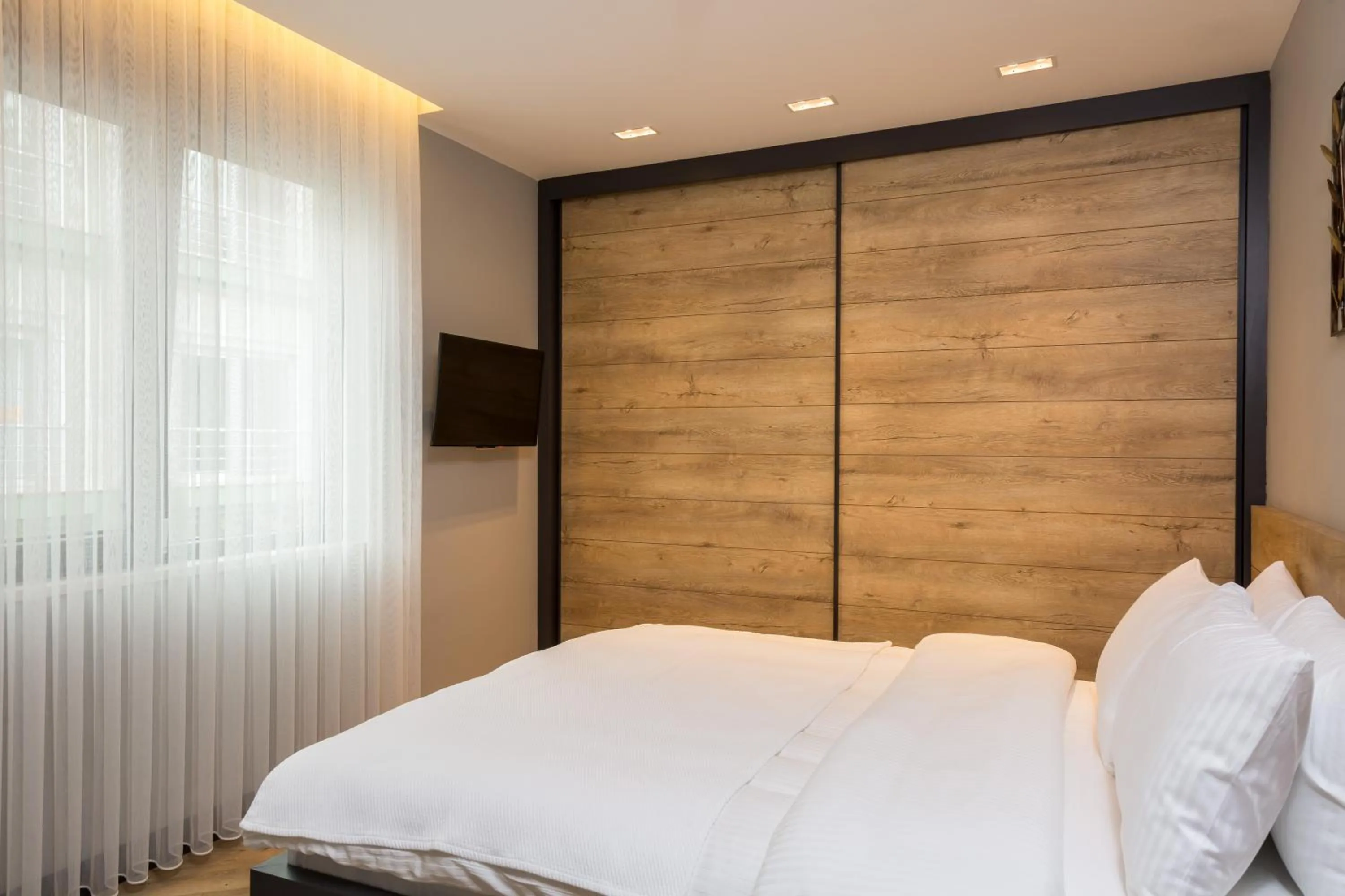 Bedroom, Bed in Z-Suites