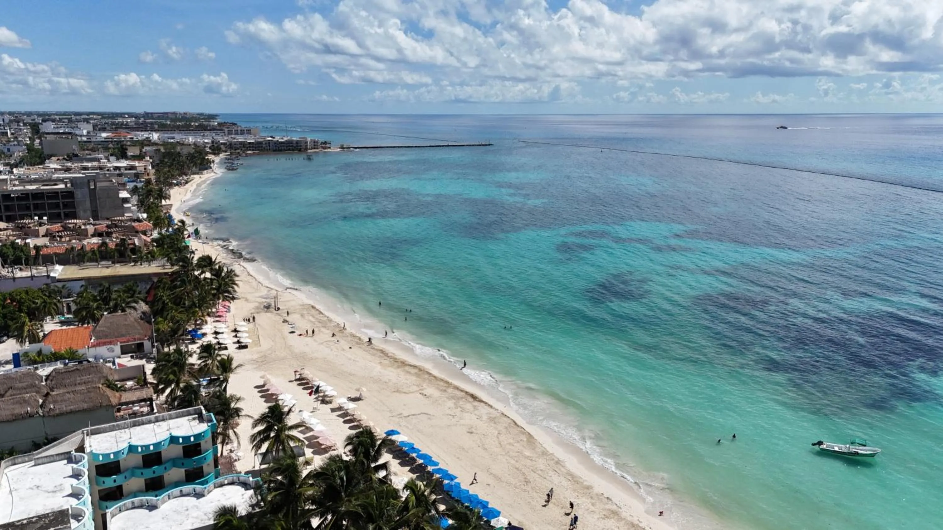 Day in Areia Playa del Carmen - Beach Front Hotel
