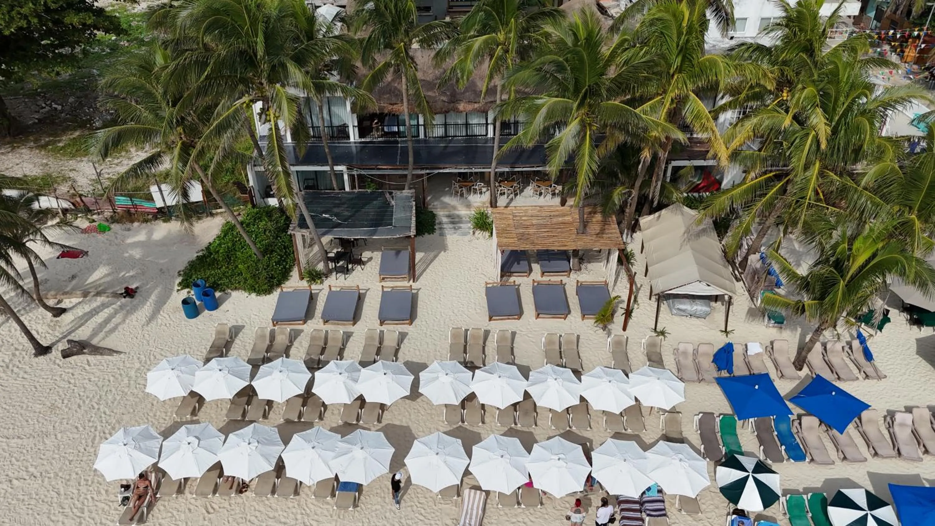Day in Areia Playa del Carmen - Beach Front Hotel