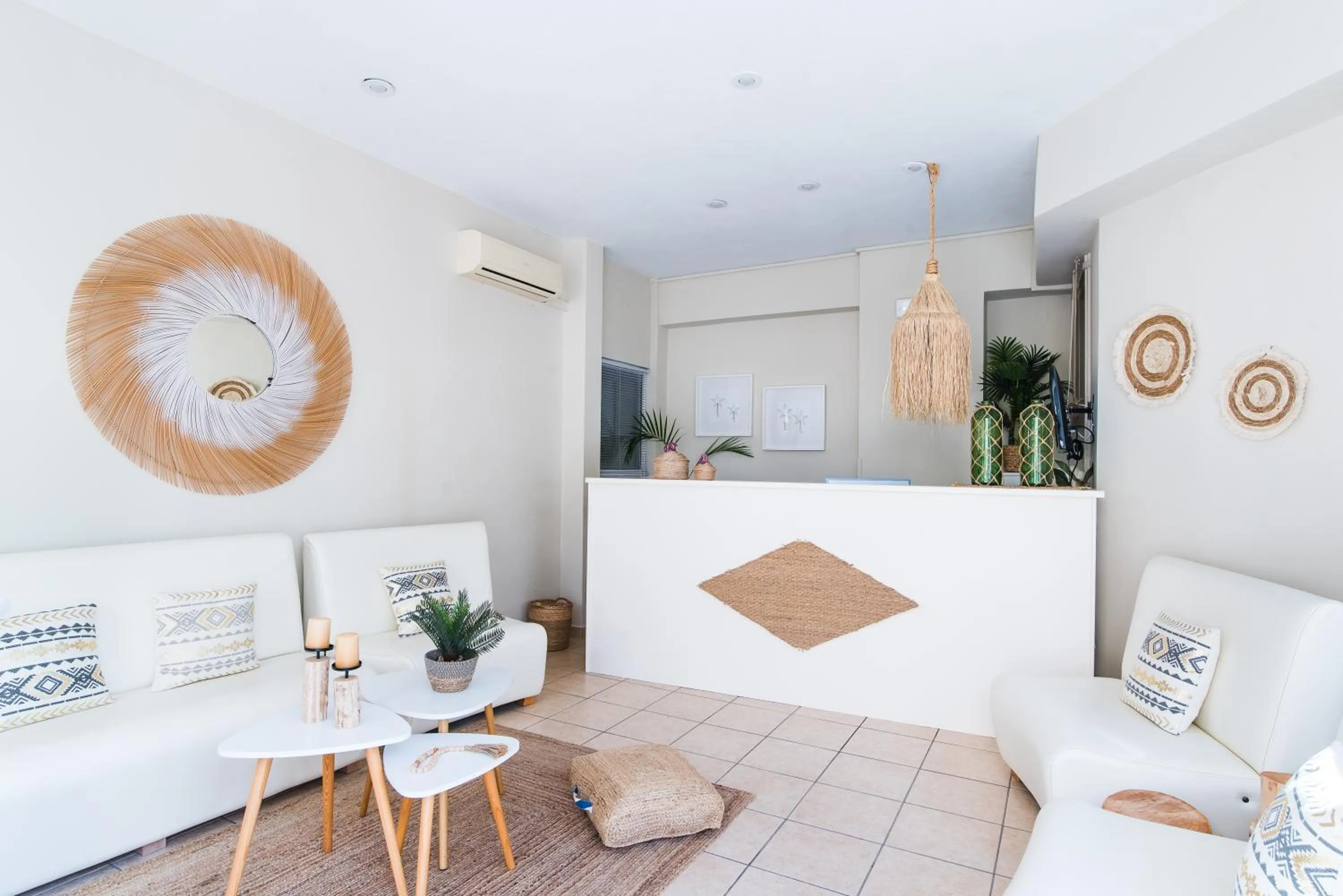 Lobby or reception in Mirage Studios